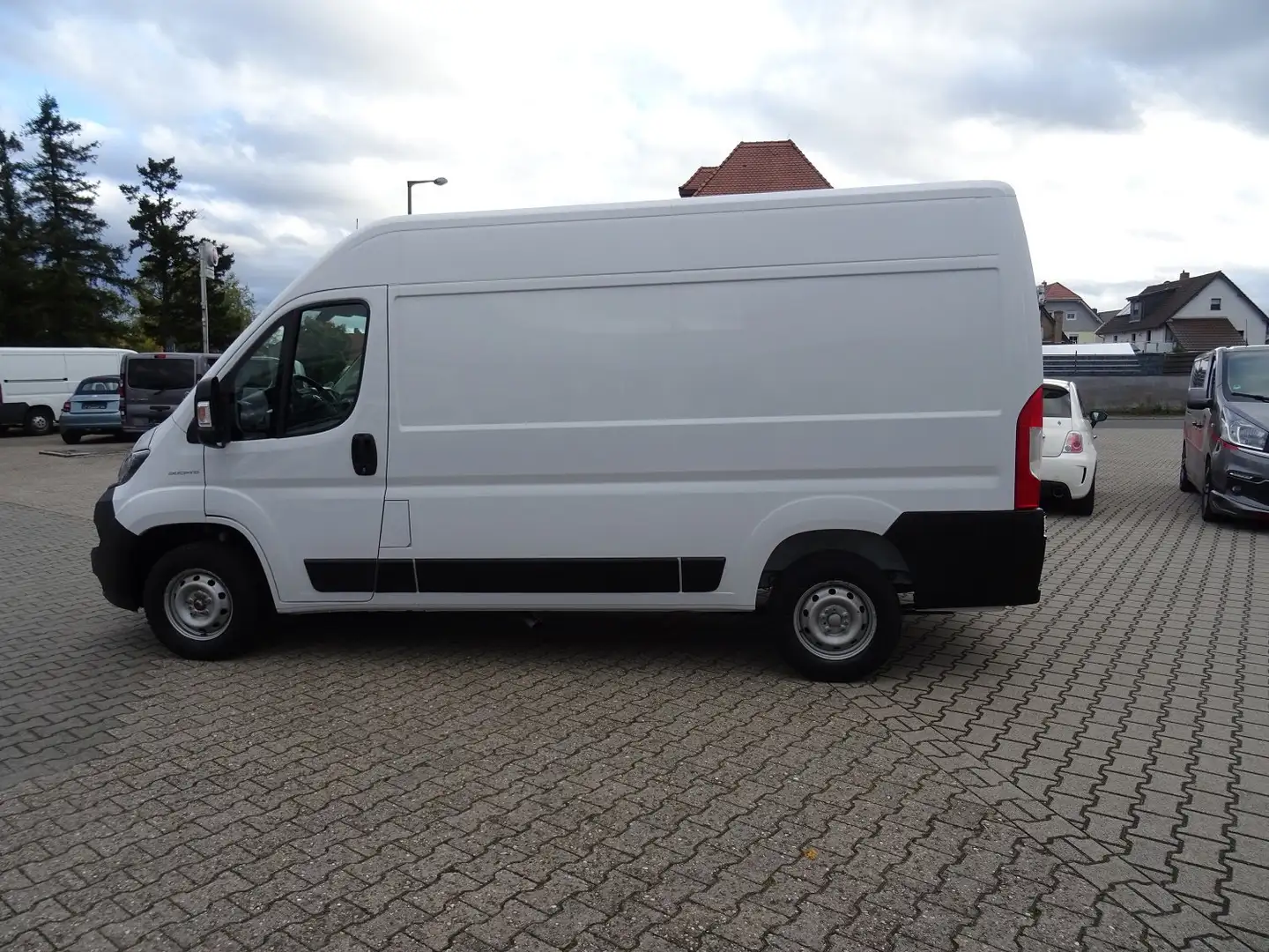 Fiat Ducato 140 L2H2 RS: 3450 mm Weiß - 2