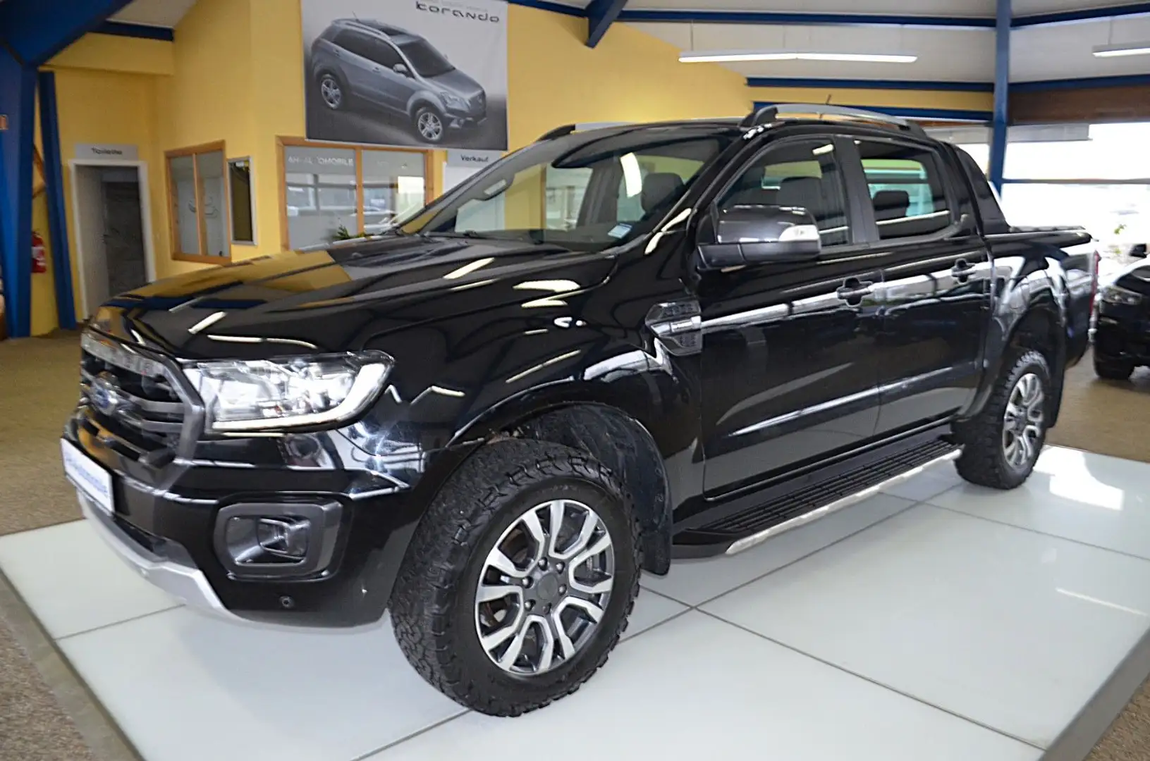 Ford Ranger Wildtrak Doppelkabine 4x4 AUTOMATIK Schwarz - 1