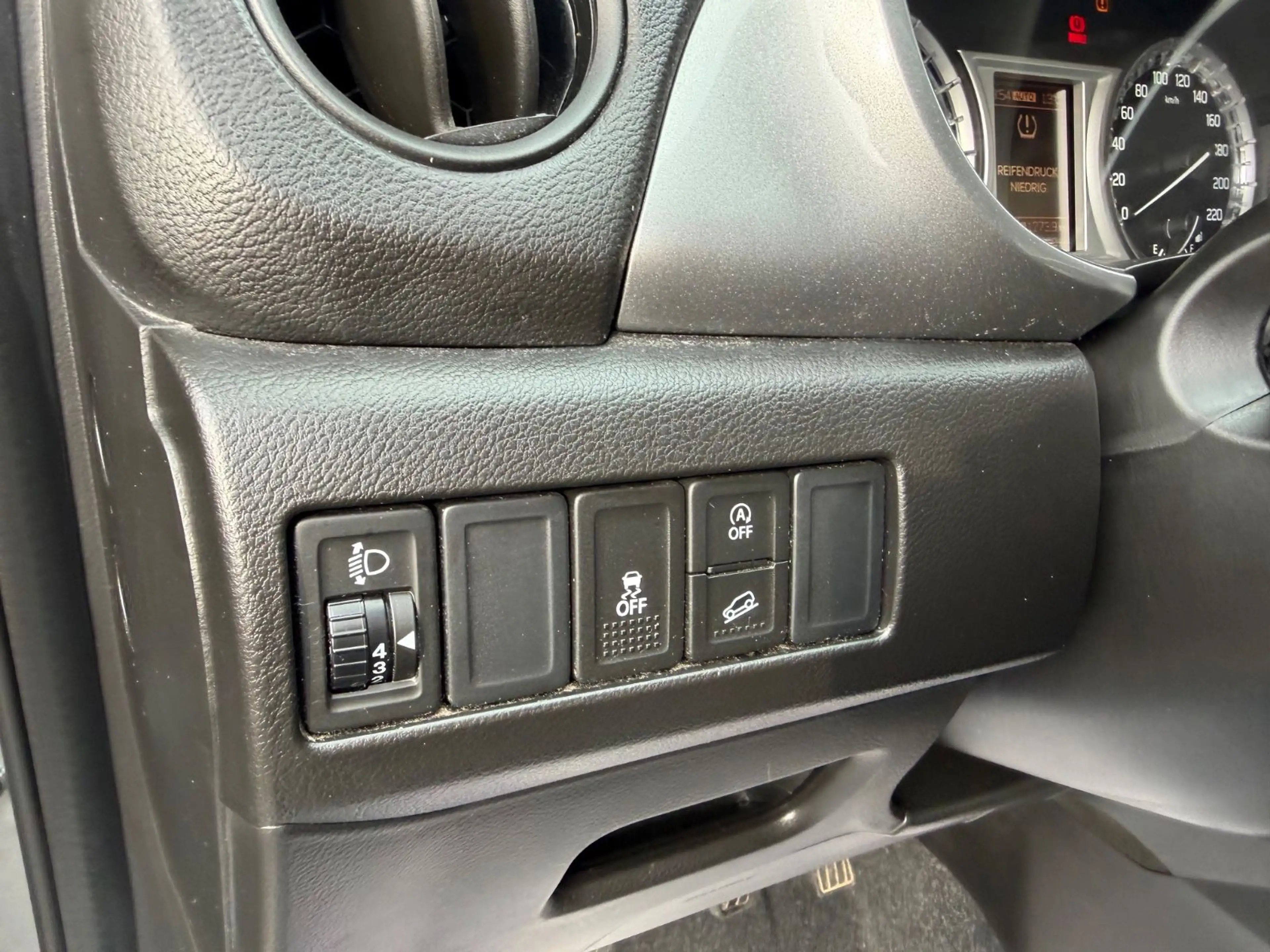 Suzuki Vitara 1.6 Allgrip 4WD~Klima~Radio~Blueth~ — photo 15