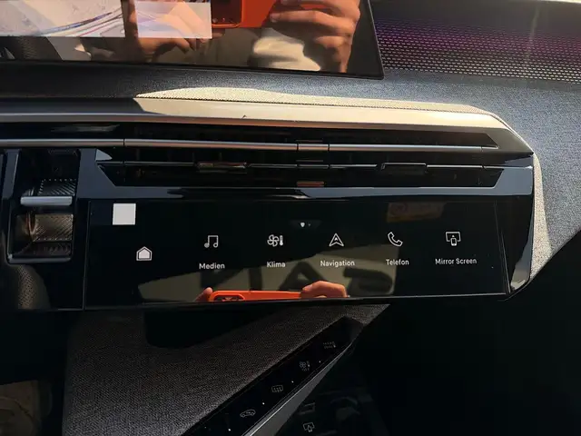 Peugeot 3008 GT Elektro 210 73kWh Ansicht 17