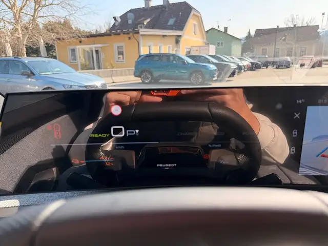 Peugeot 3008 GT Elektro 210 73kWh Ansicht 15