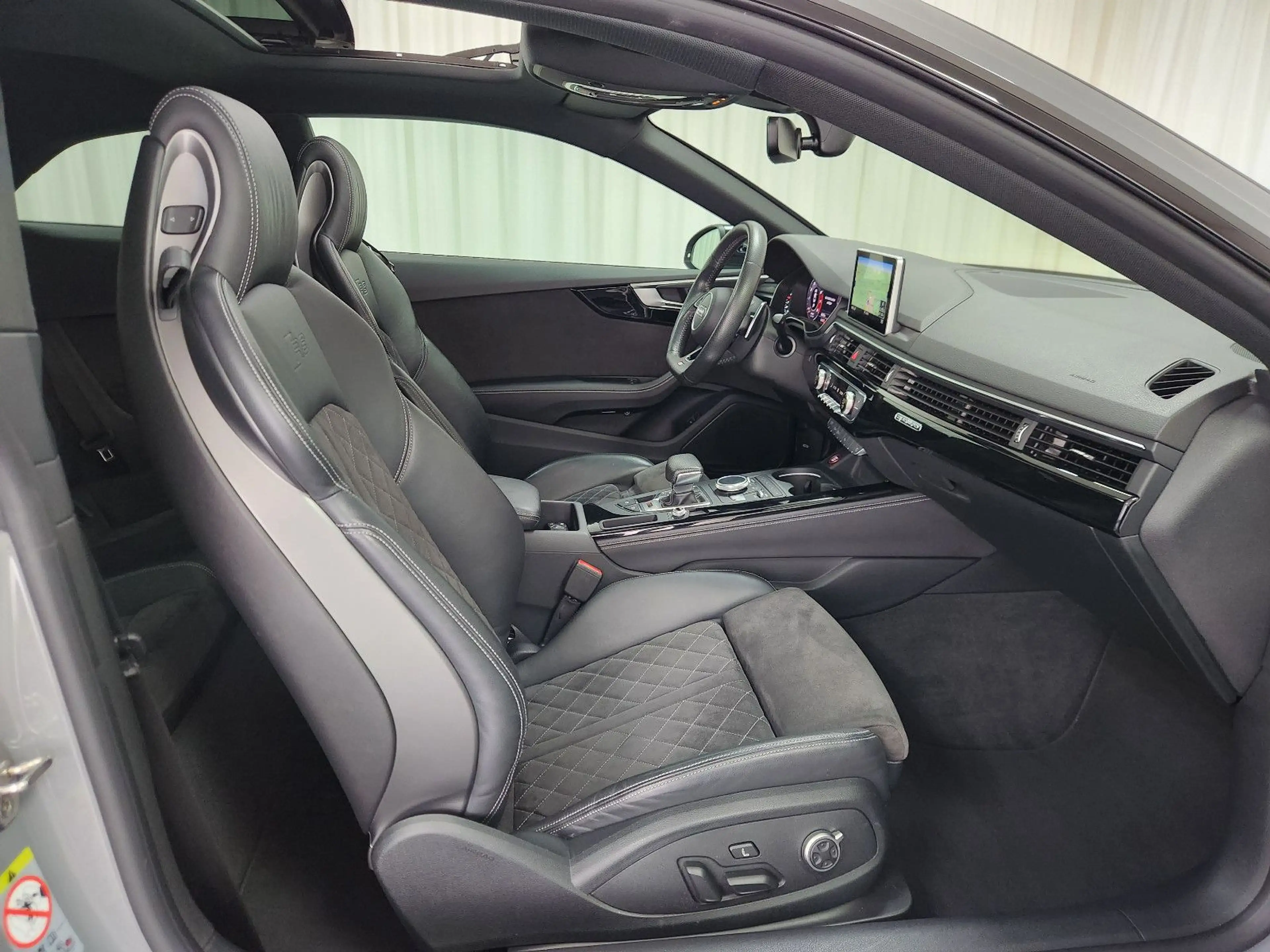 Audi RS5 Coupé quattro Pano SHZ LED Kam. Tel. — photo 12