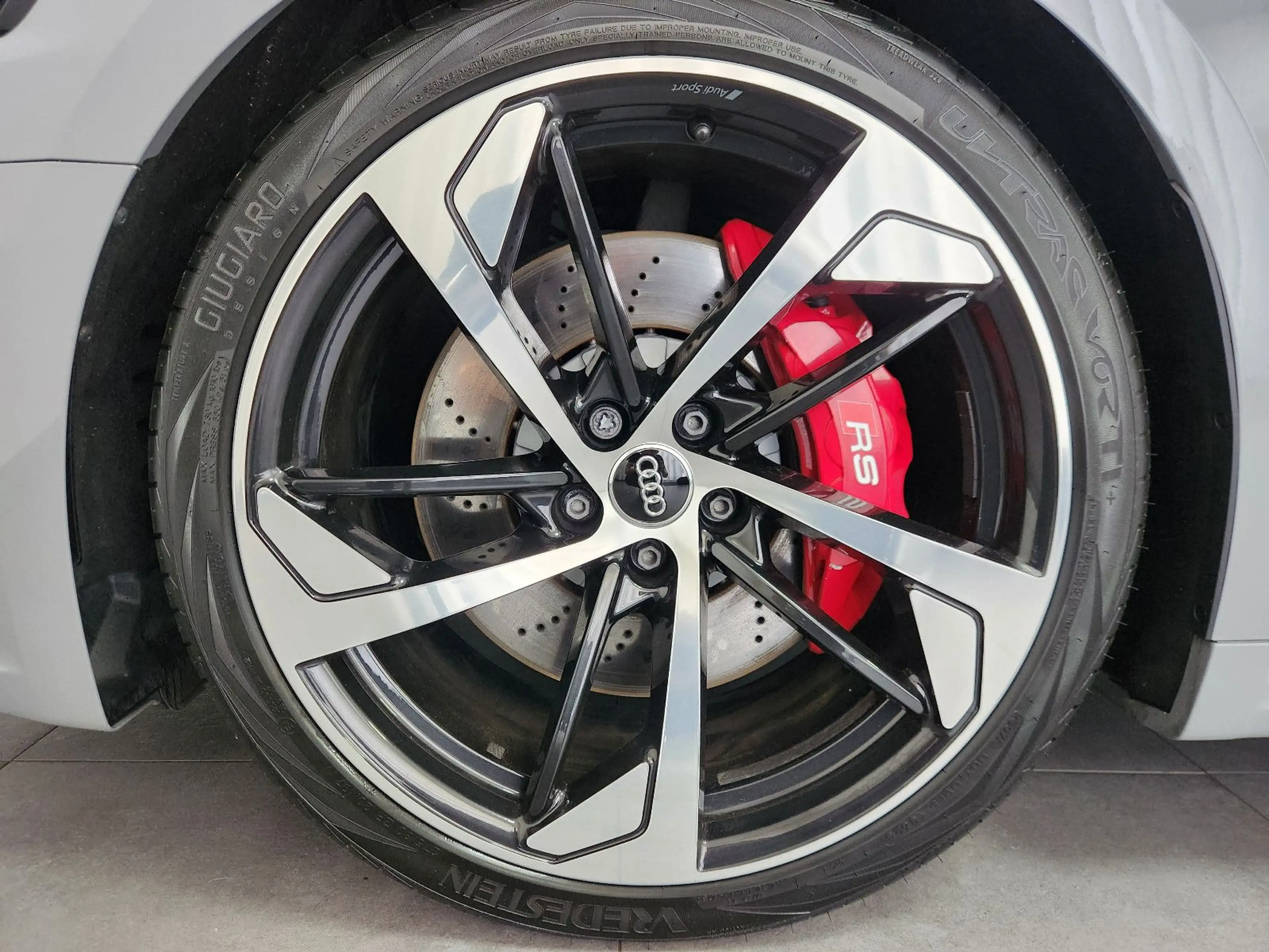 Audi RS5 Coupé quattro Pano SHZ LED Kam. Tel. — photo 8