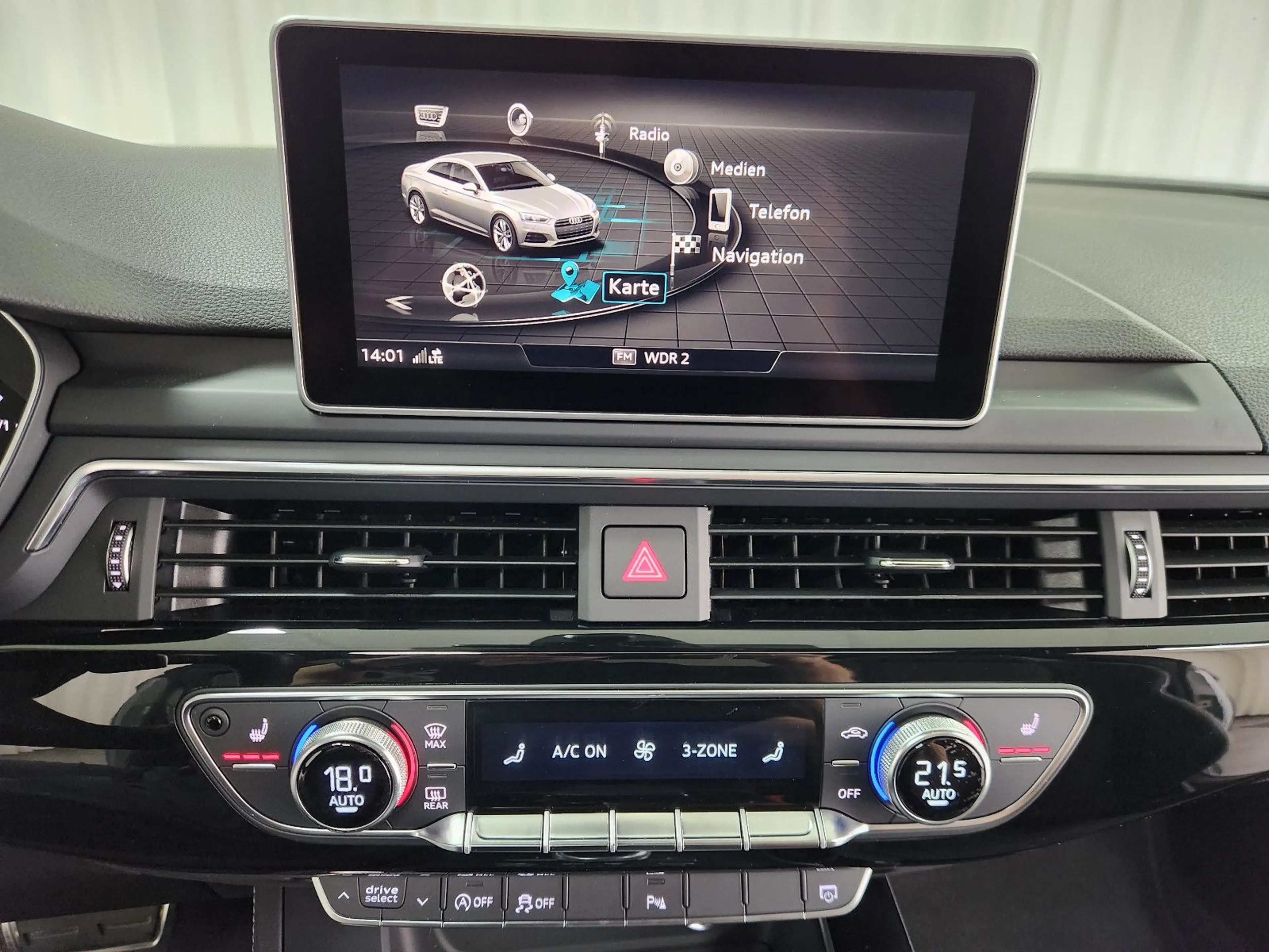 Audi RS5 Coupé quattro Pano SHZ LED Kam. Tel. — photo 21