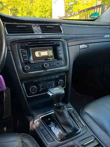 Skoda Superb view 16