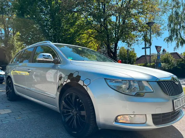 Skoda Superb view 9