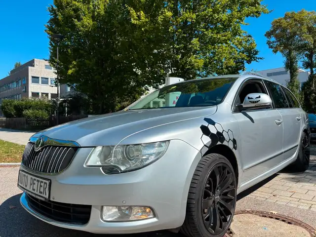 2012 Skoda Superb in Silver for sale
