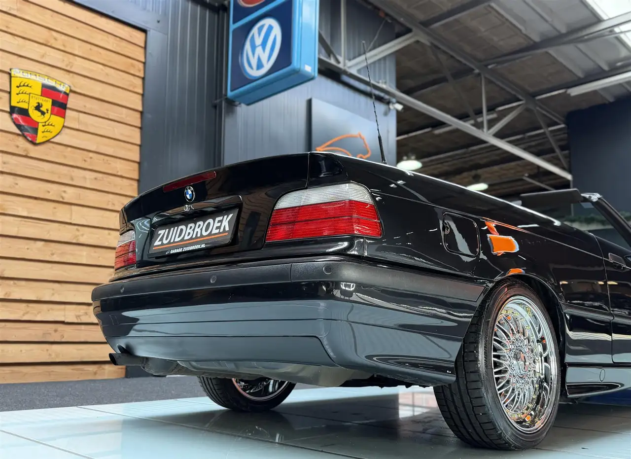 BMW 318 Cabrio 318i Aut Uniek! | 66DKM | Vol optie | High, foto 11