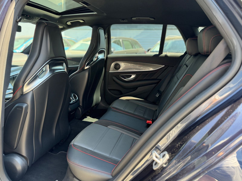 Mercedes-Benz E 53 AMG T-Modell 4Matic+*SAGA*PANO*MBUX* — photo 13