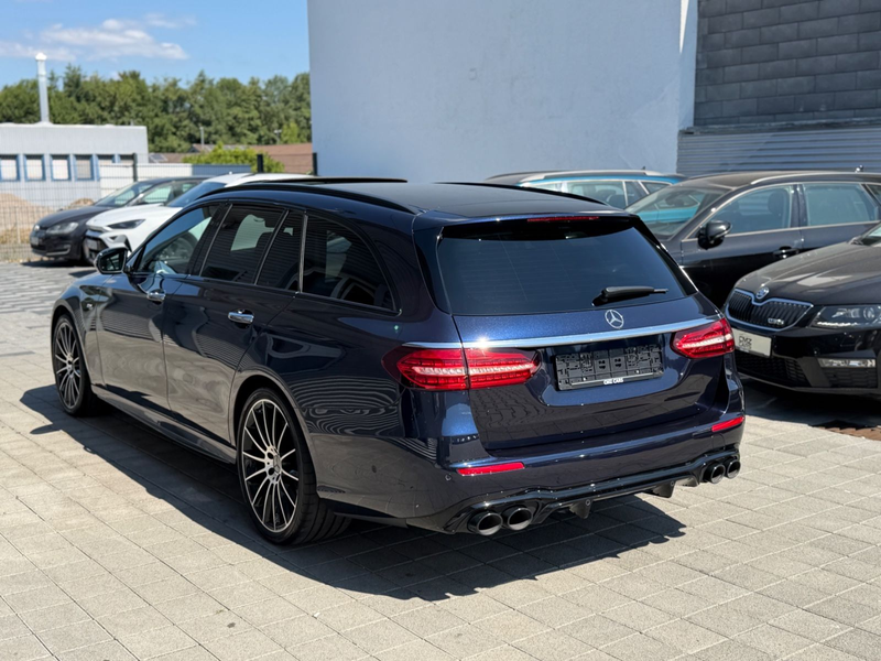 Mercedes-Benz E 53 AMG T-Modell 4Matic+*SAGA*PANO*MBUX* — photo 8