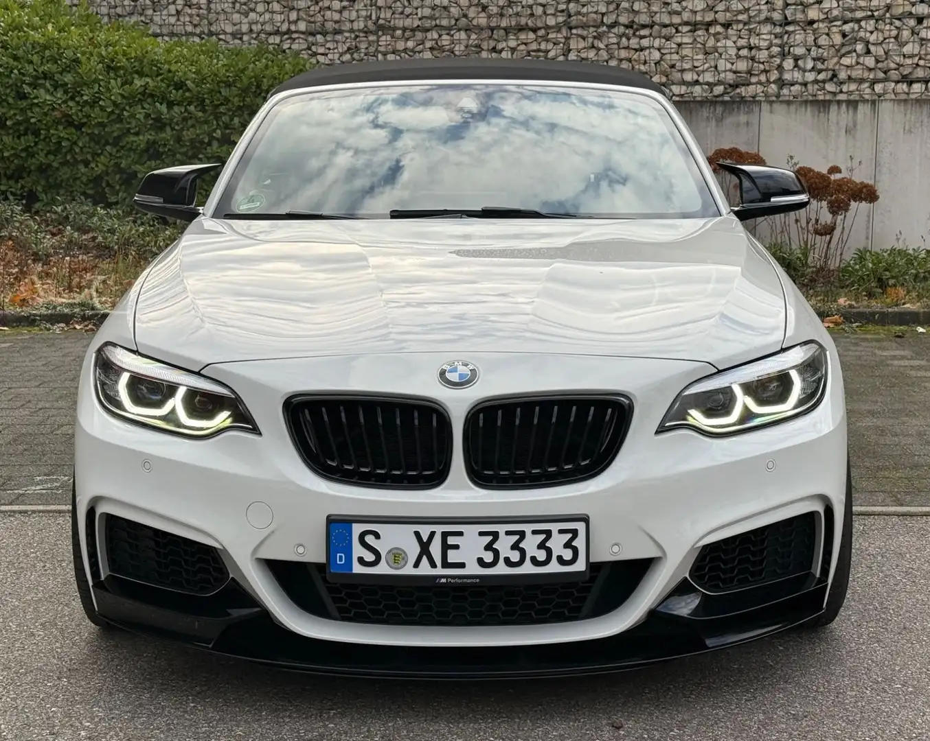 BMW 240 Cabrio Akrapovic Navi LED Weiß - 2