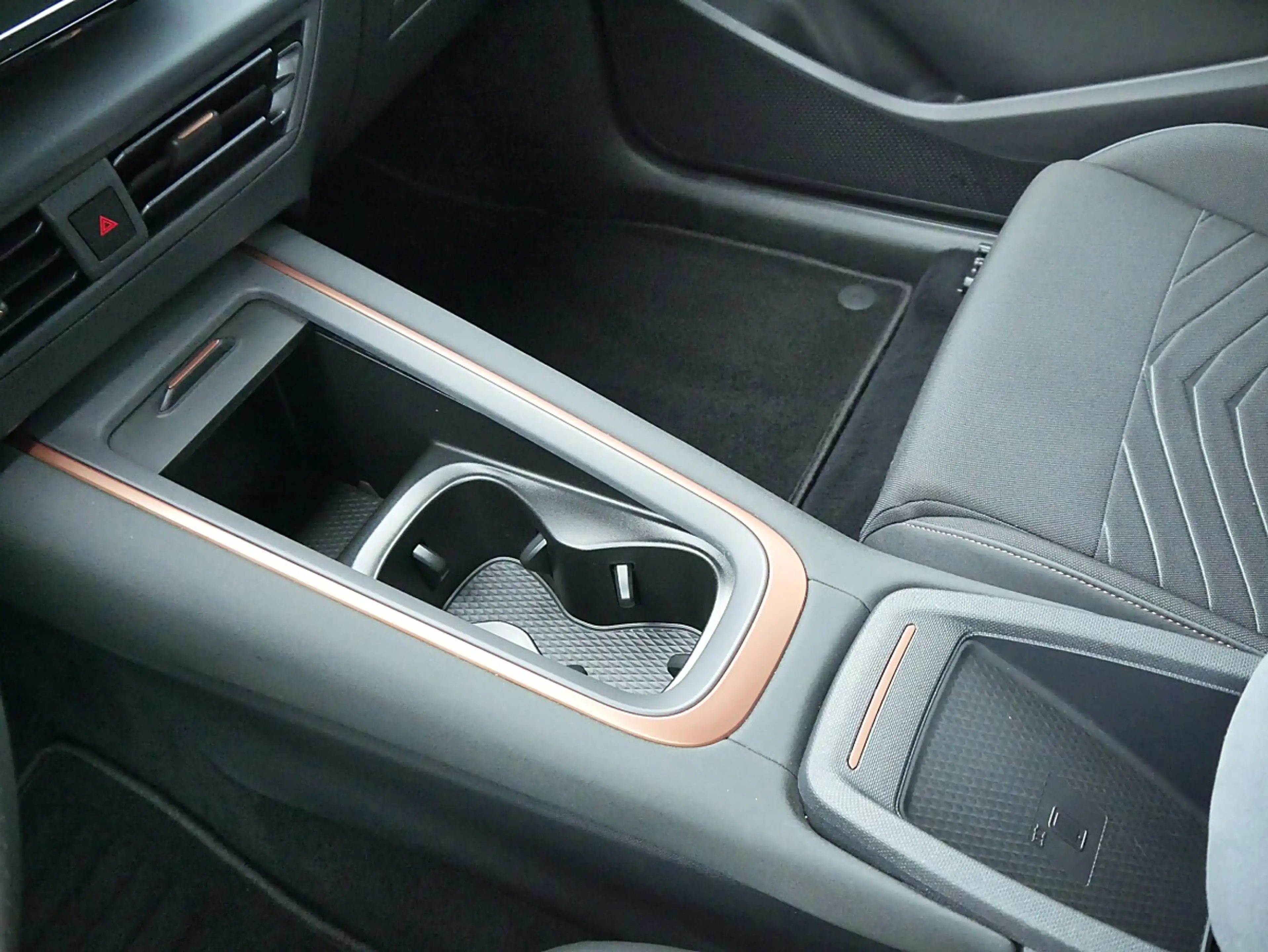 CUPRA Born 58kWh — photo 13
