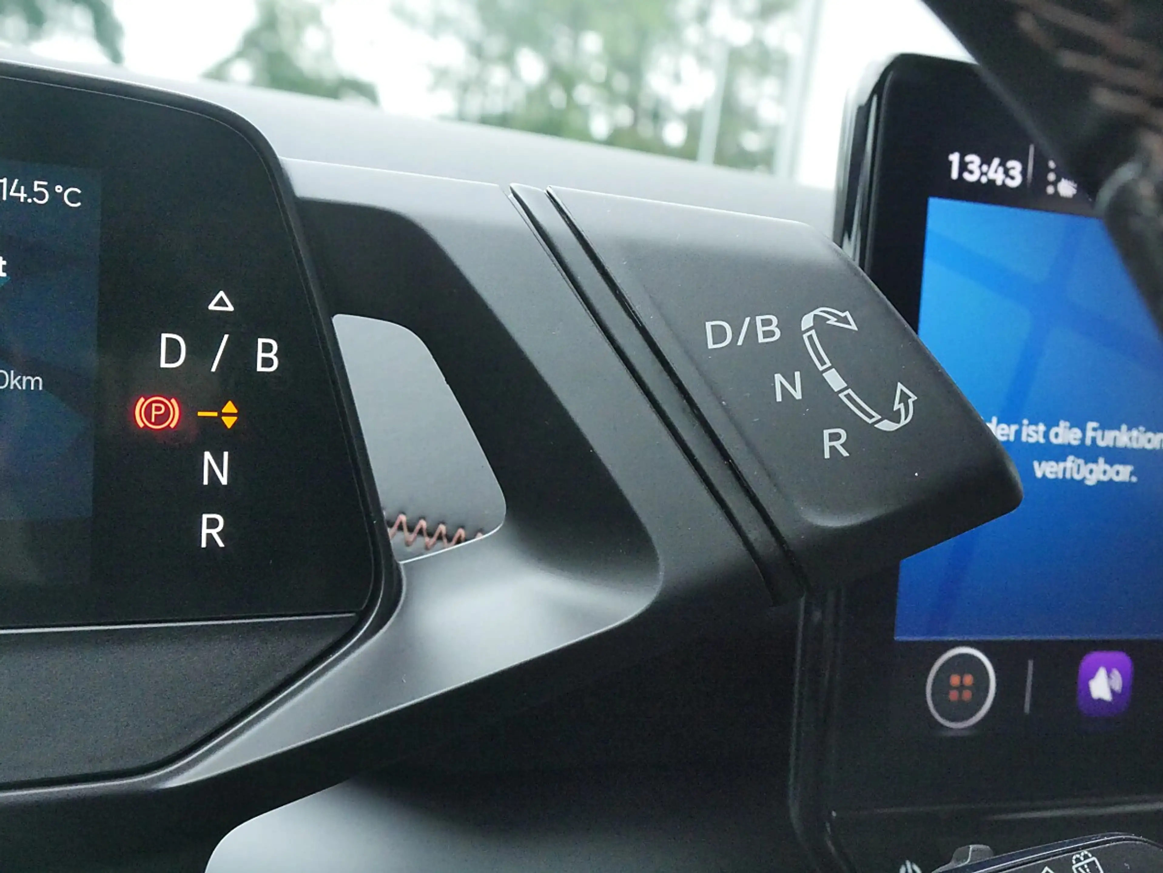 CUPRA Born 58kWh — photo 14