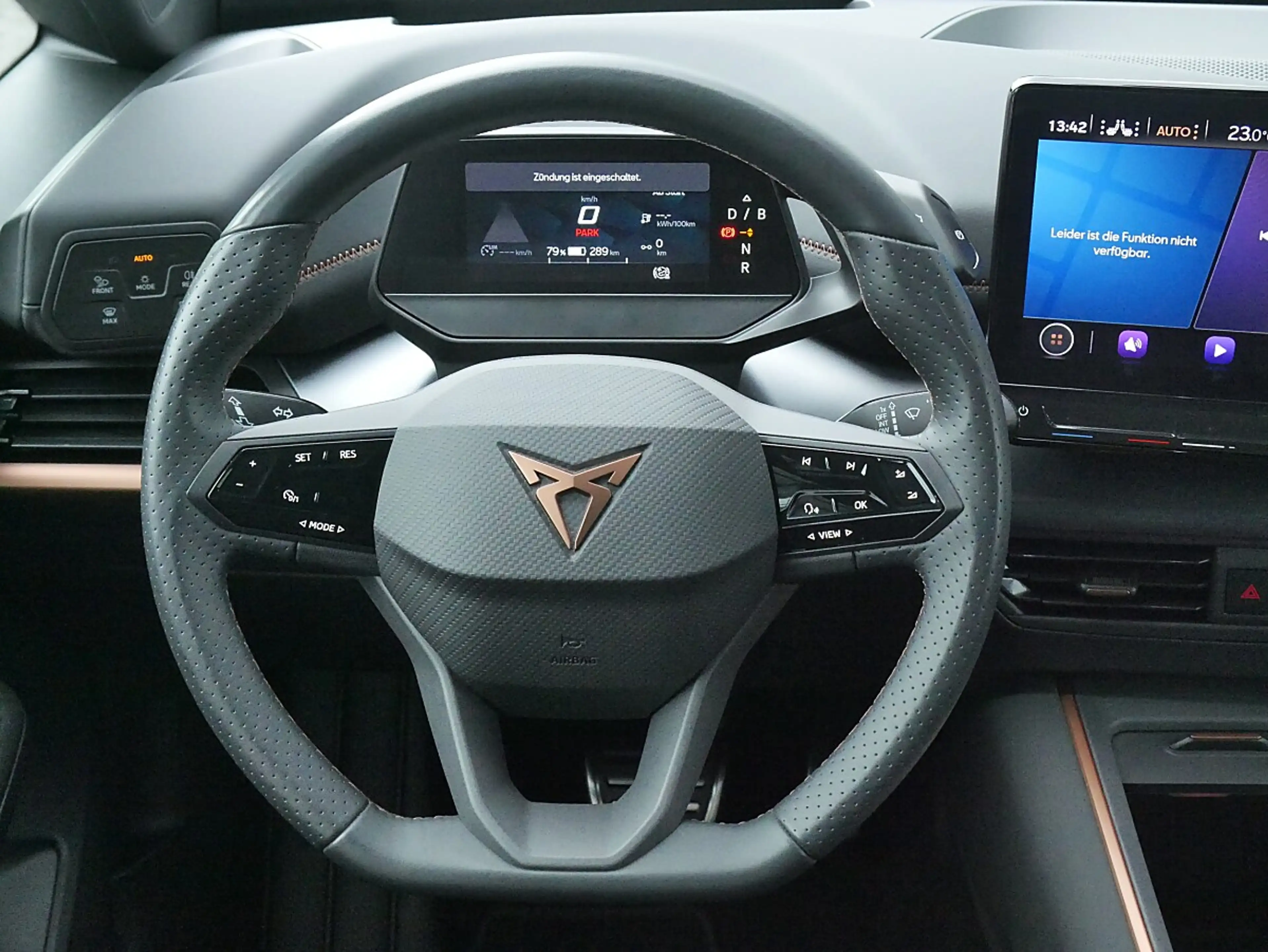 CUPRA Born 58kWh — photo 11