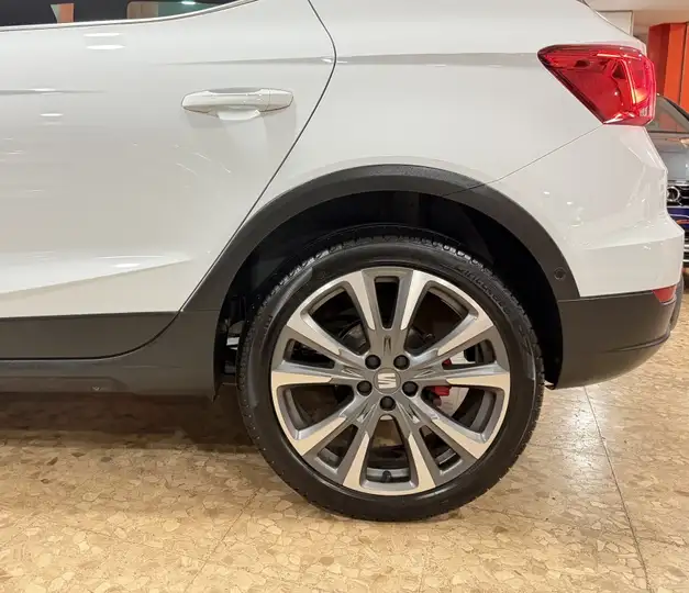 SEAT Arona 2025, foto 24
