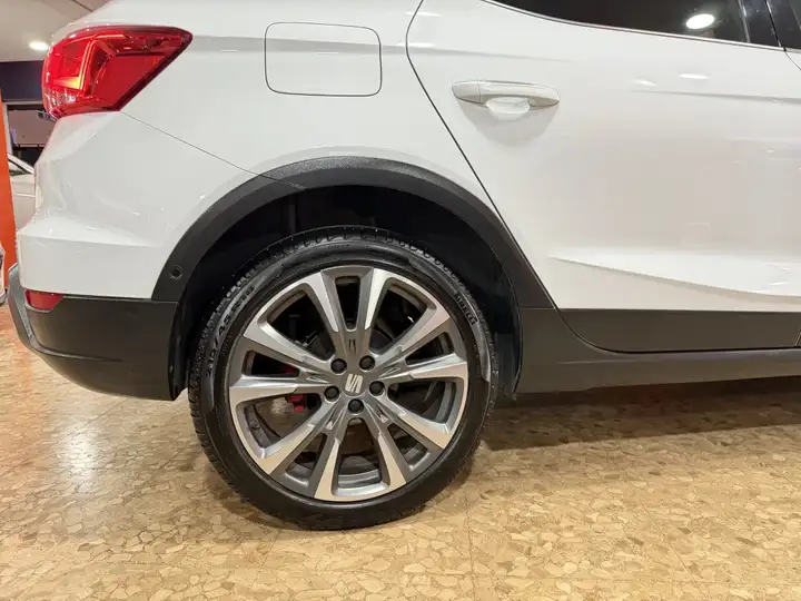 SEAT Arona 2025, foto 21