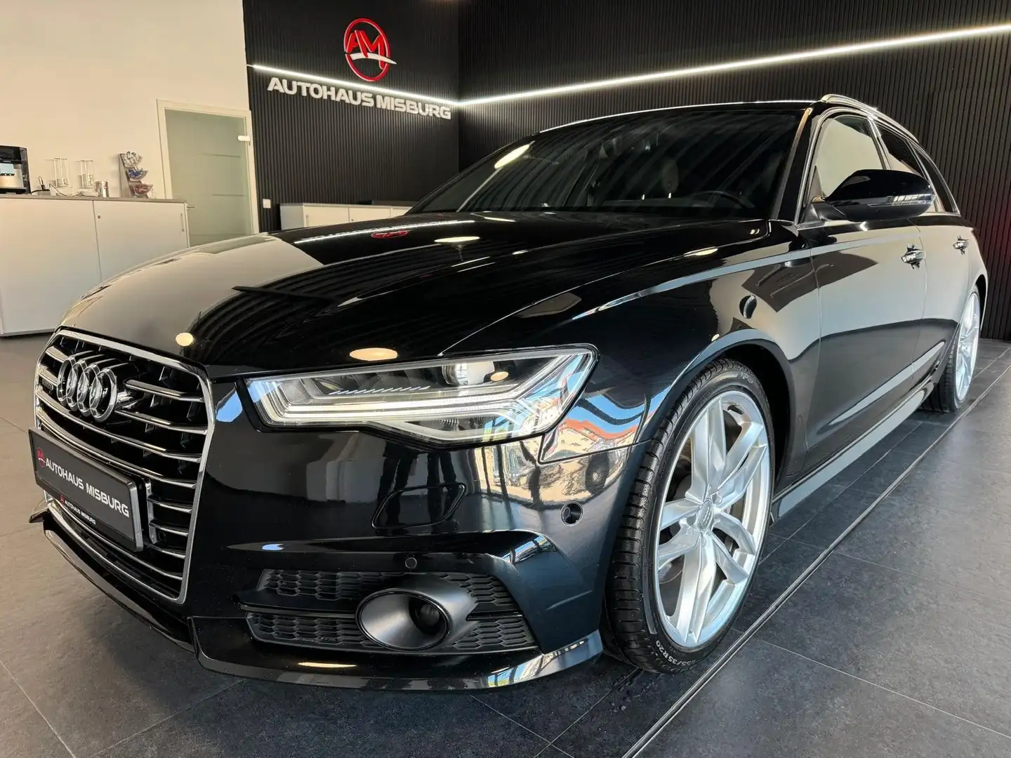 Audi A6 Avant 3.0 TDI quattro/Pano+Head-Up+Ahk+Matrix Noir - 1