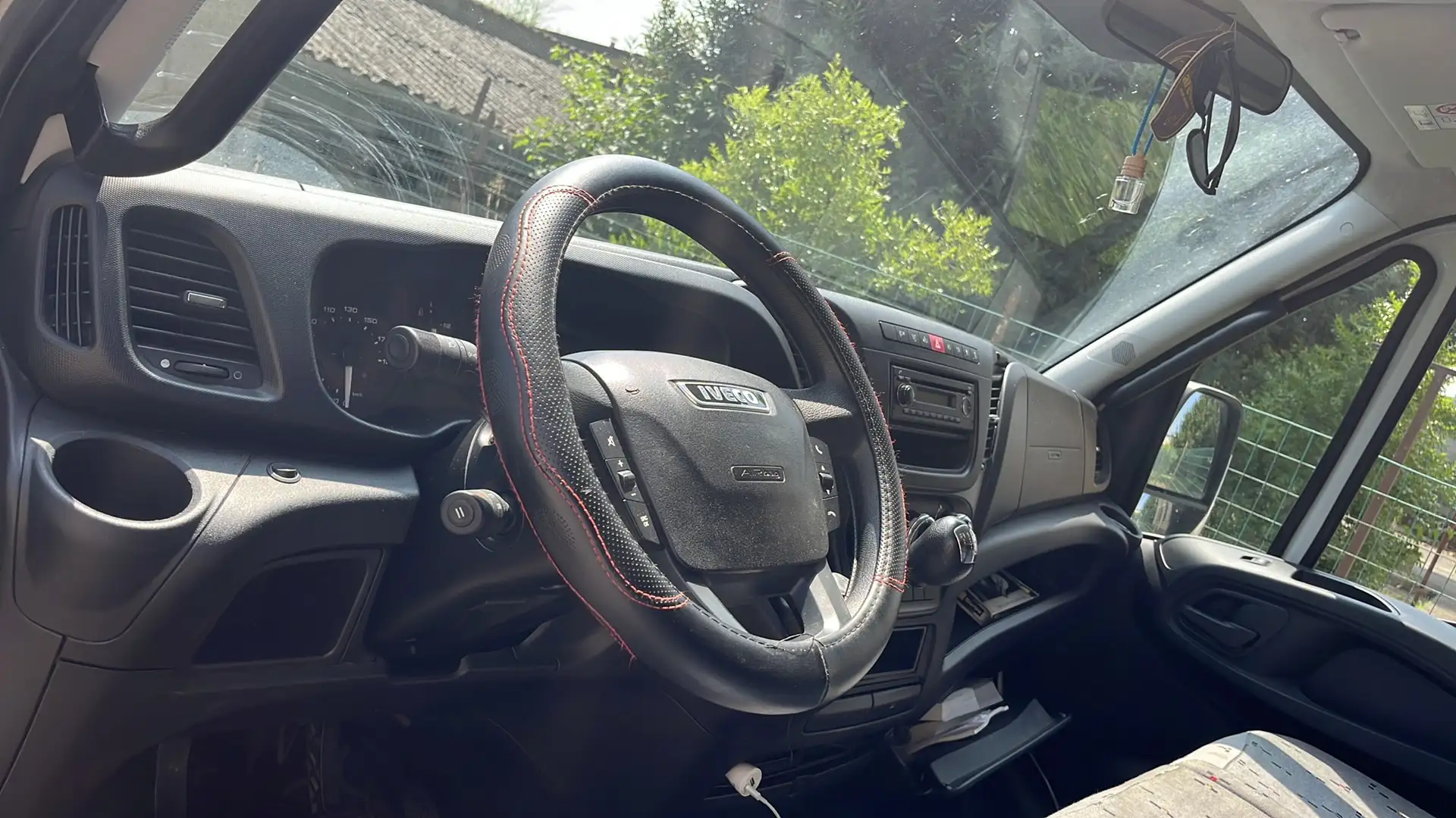 Iveco Daily Blanc - 1