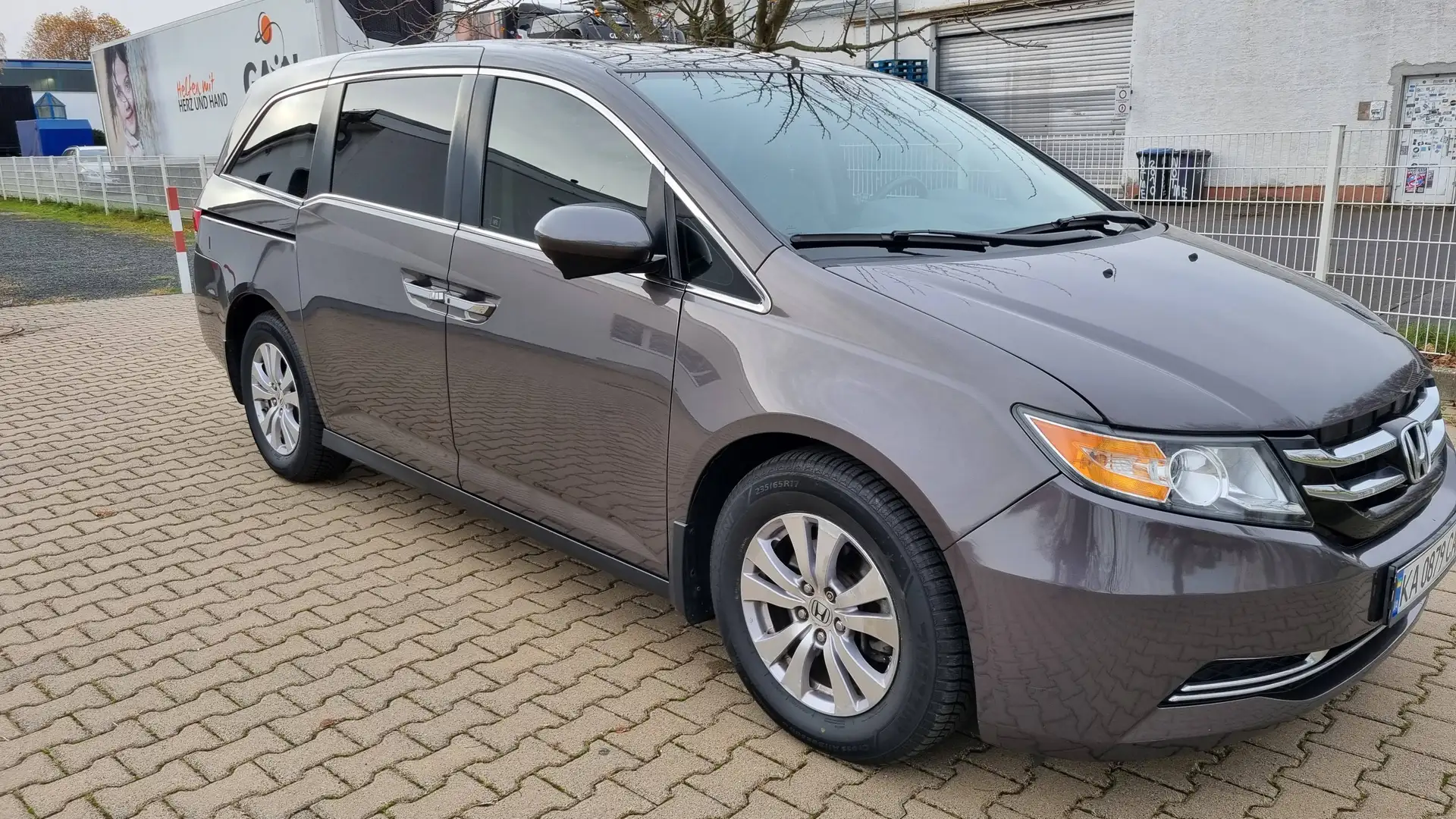 Honda Odyssey EXL Grau - 2