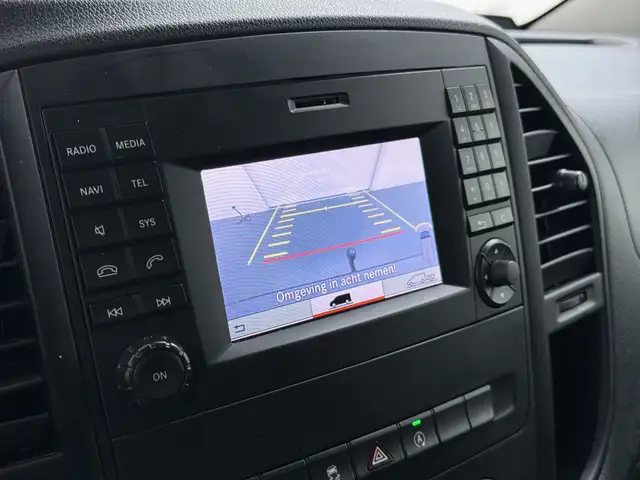 Mercedes-Benz Vito view 12