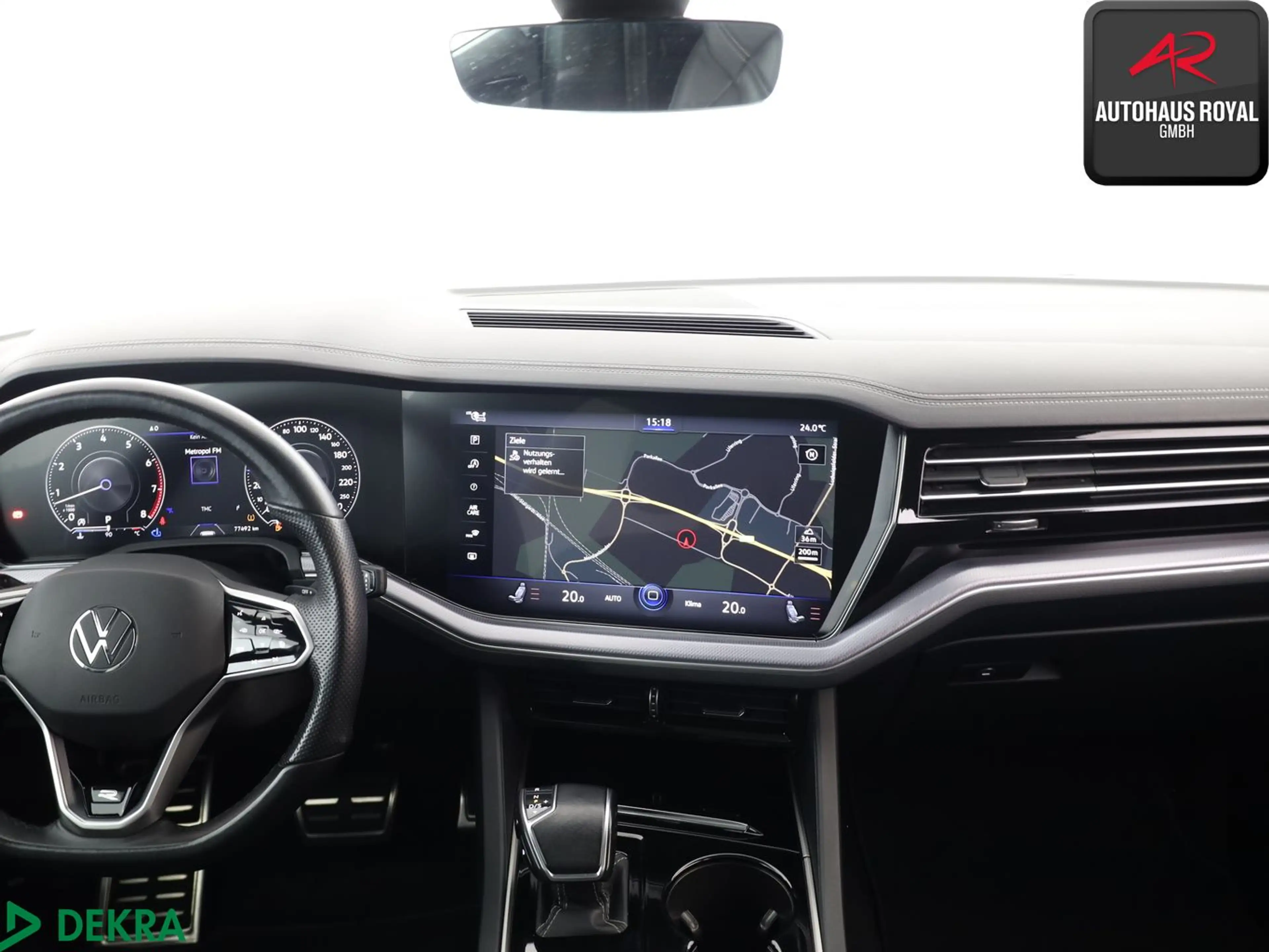 Volkswagen Touareg 3.0 TSI 4M R LINE DYNAUDIO,STANDHZ,360° — photo 9