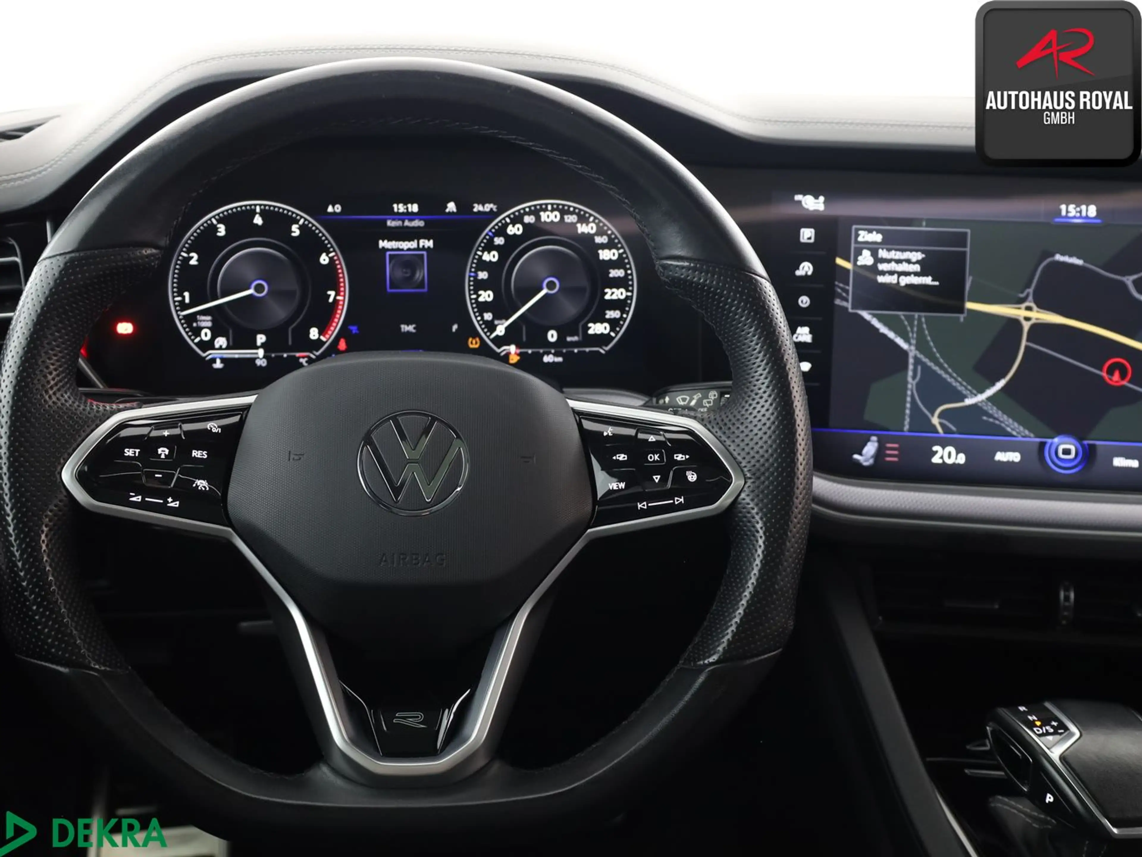 Volkswagen Touareg 3.0 TSI 4M R LINE DYNAUDIO,STANDHZ,360° — photo 10