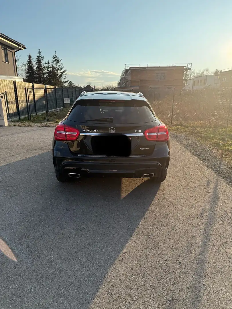 Mercedes-Benz GLA 220 CDI 4MATIC Aut. - 2