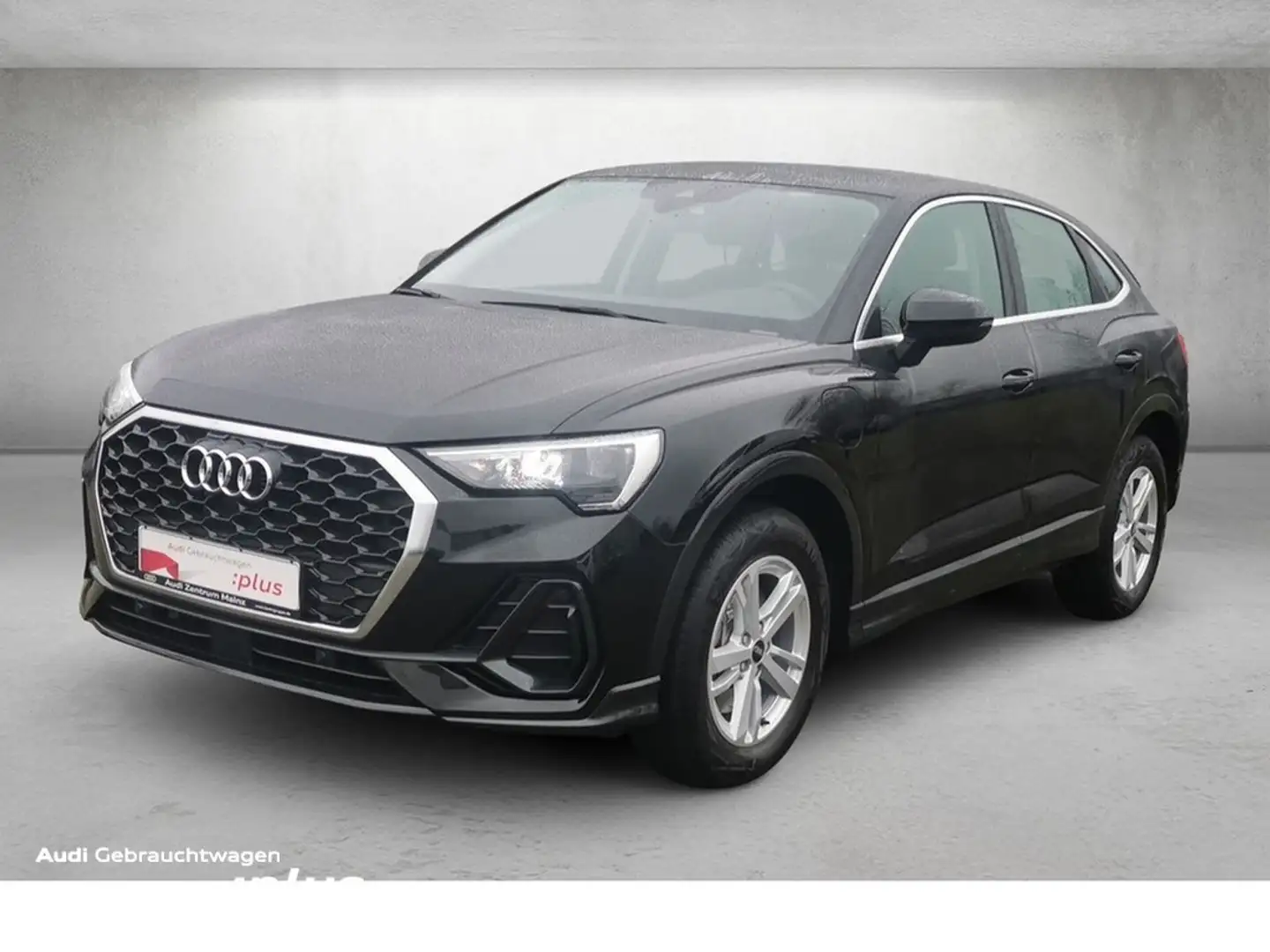 Audi Q3 Sportback 45 TFSI e S tronic Schwarz - 1