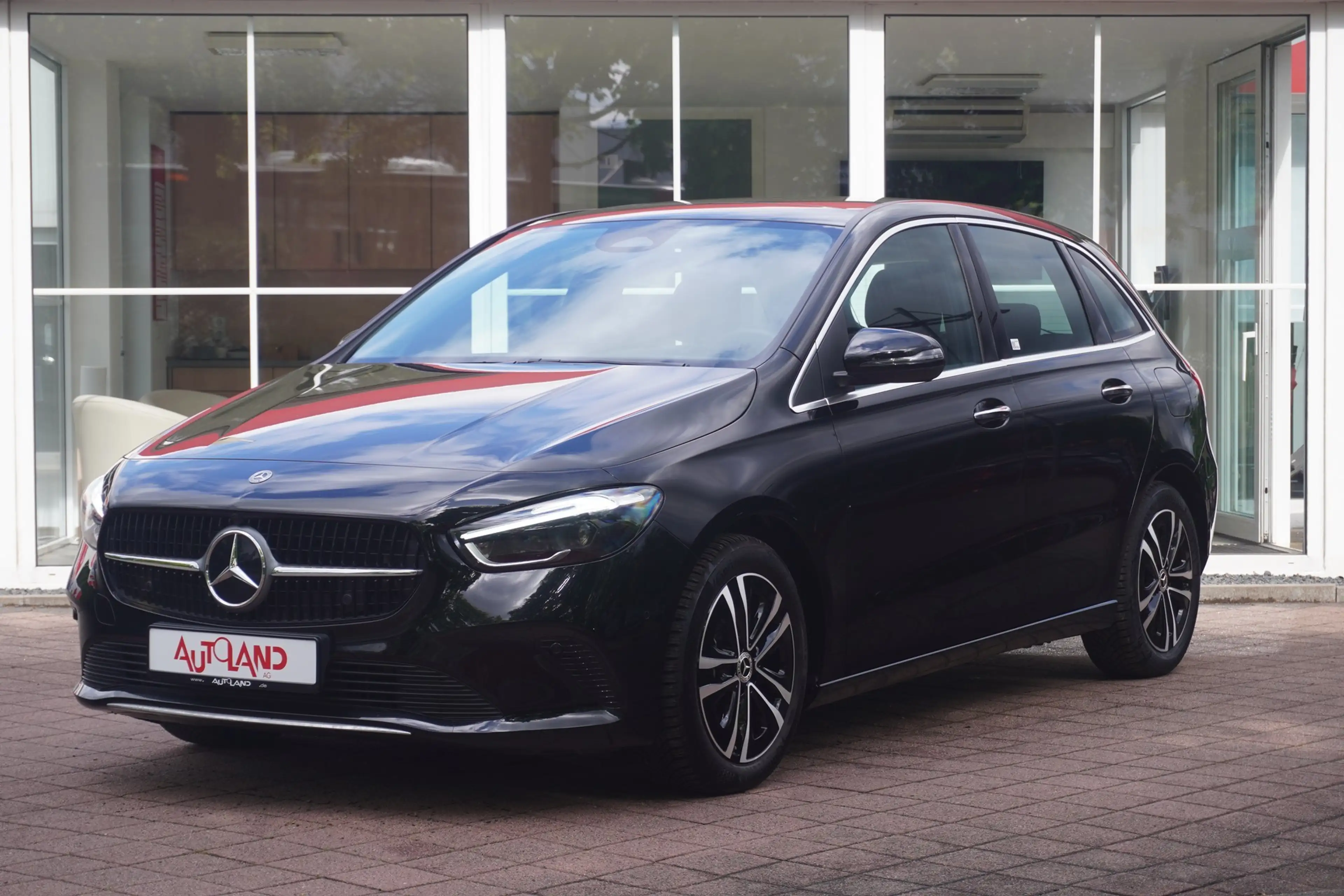 Mercedes-Benz B 200 B200 Progressive LED AHK Kamera Totwinkel Navi — photo 2