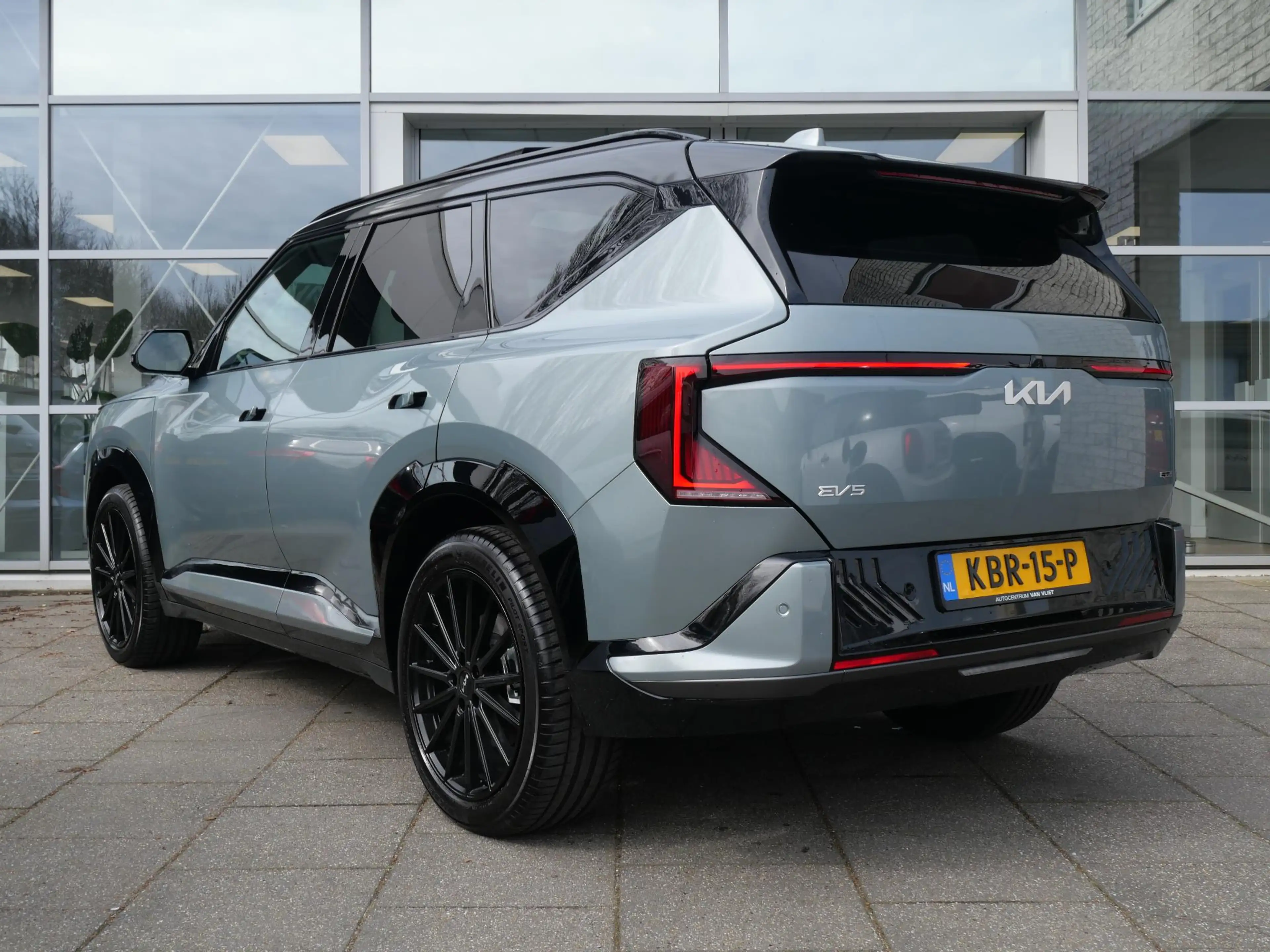 Kia EV5 GT-Line Business 81.4 kWh | 20'' LM | Two Tone | — photo 6