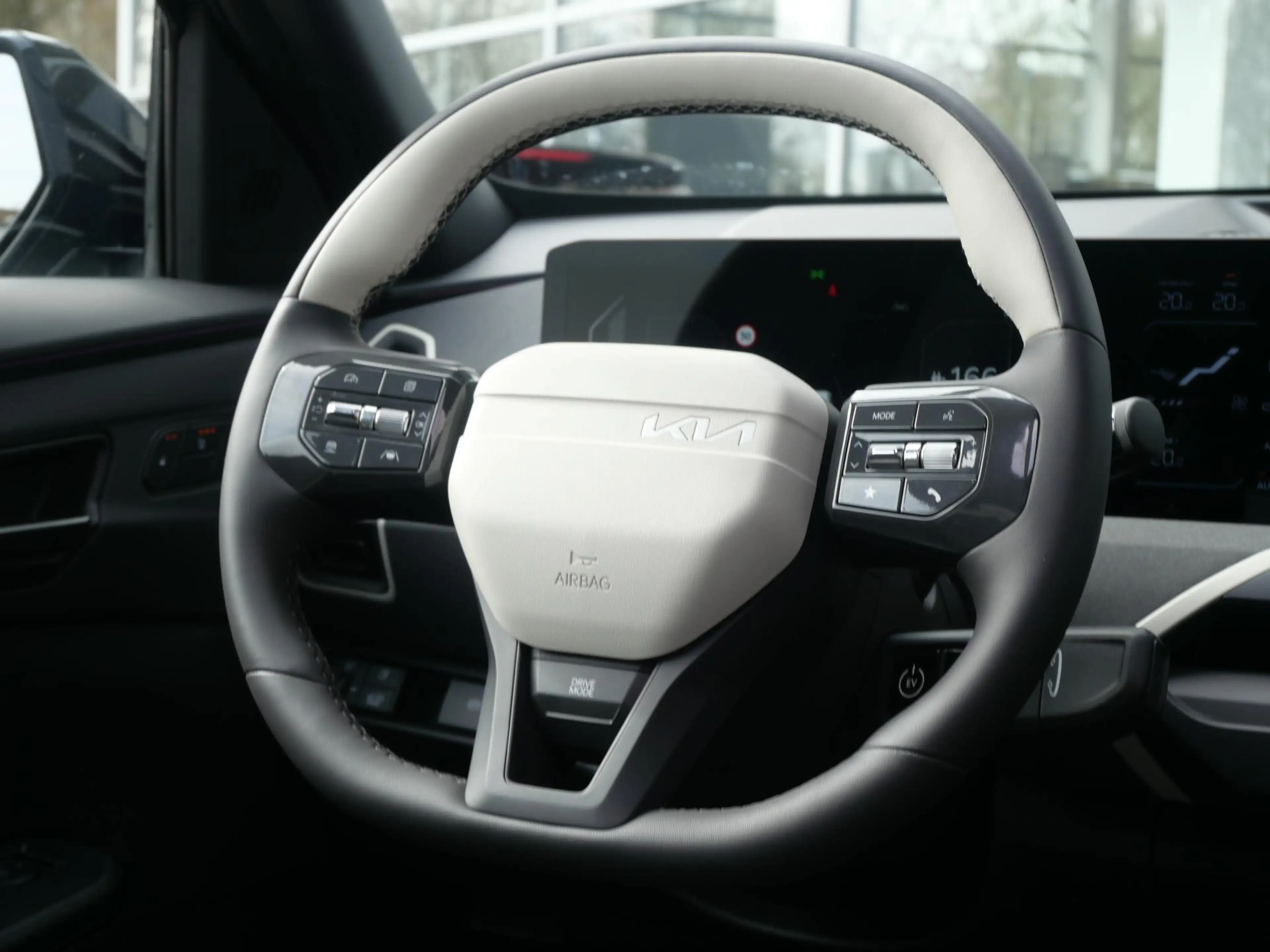Kia EV5 GT-Line Business 81.4 kWh | 20'' LM | Two Tone | — photo 10