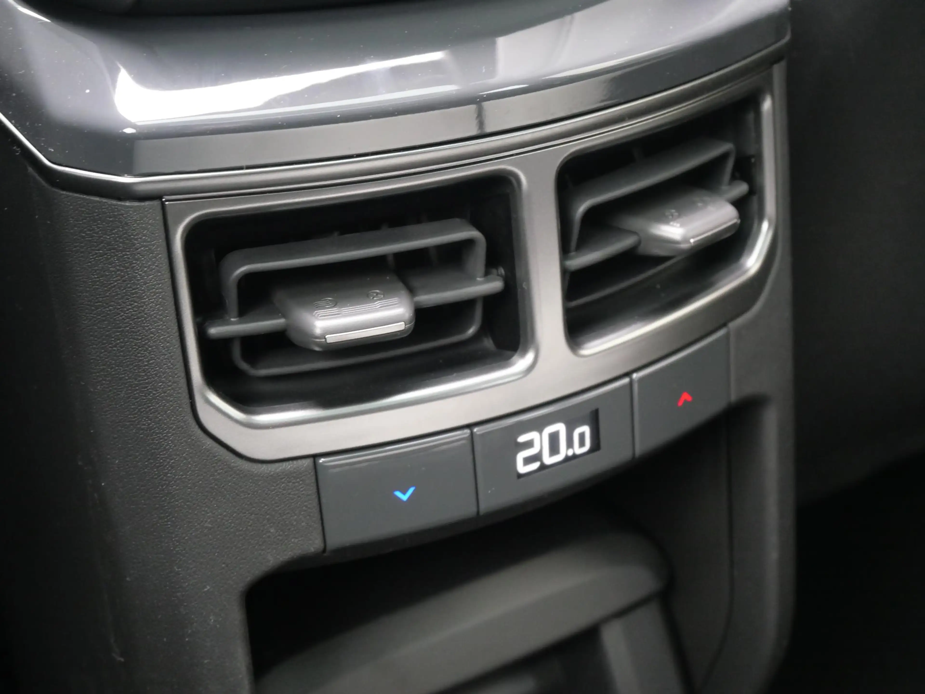 Kia EV5 GT-Line Business 81.4 kWh | 20'' LM | Two Tone | — photo 11