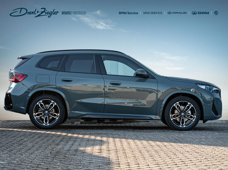 BMW X1 sDrive20d M-Sport 19 PANO ACC AHK aLED HuD — photo 2