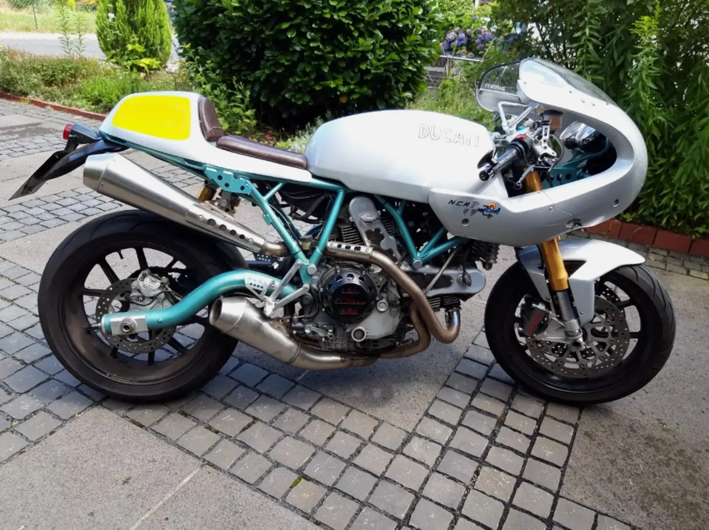 Ducati Paul Smart 1000 Silber - 1