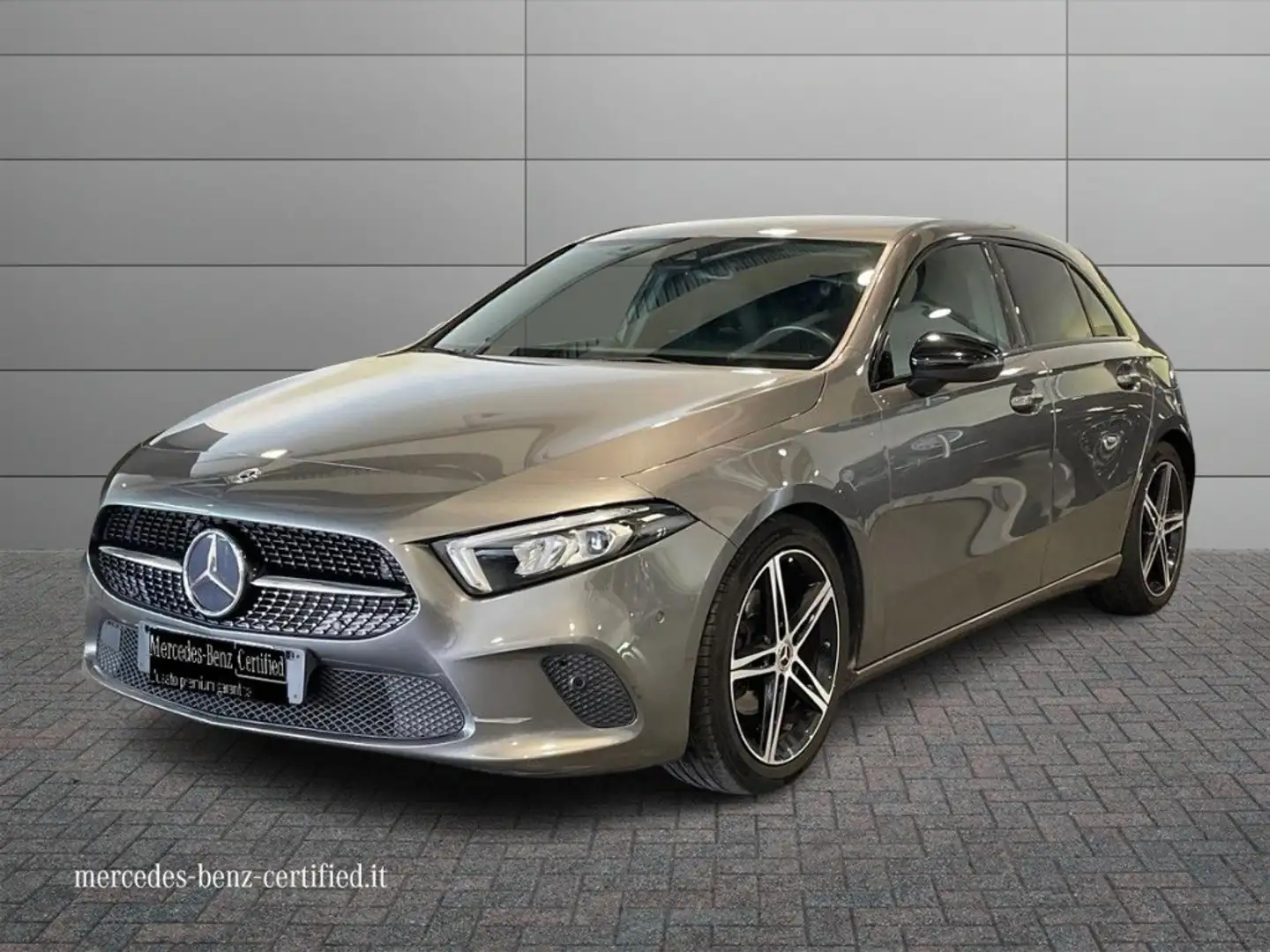 Mercedes-Benz A 180 180 d Sport auto Grigio - 1