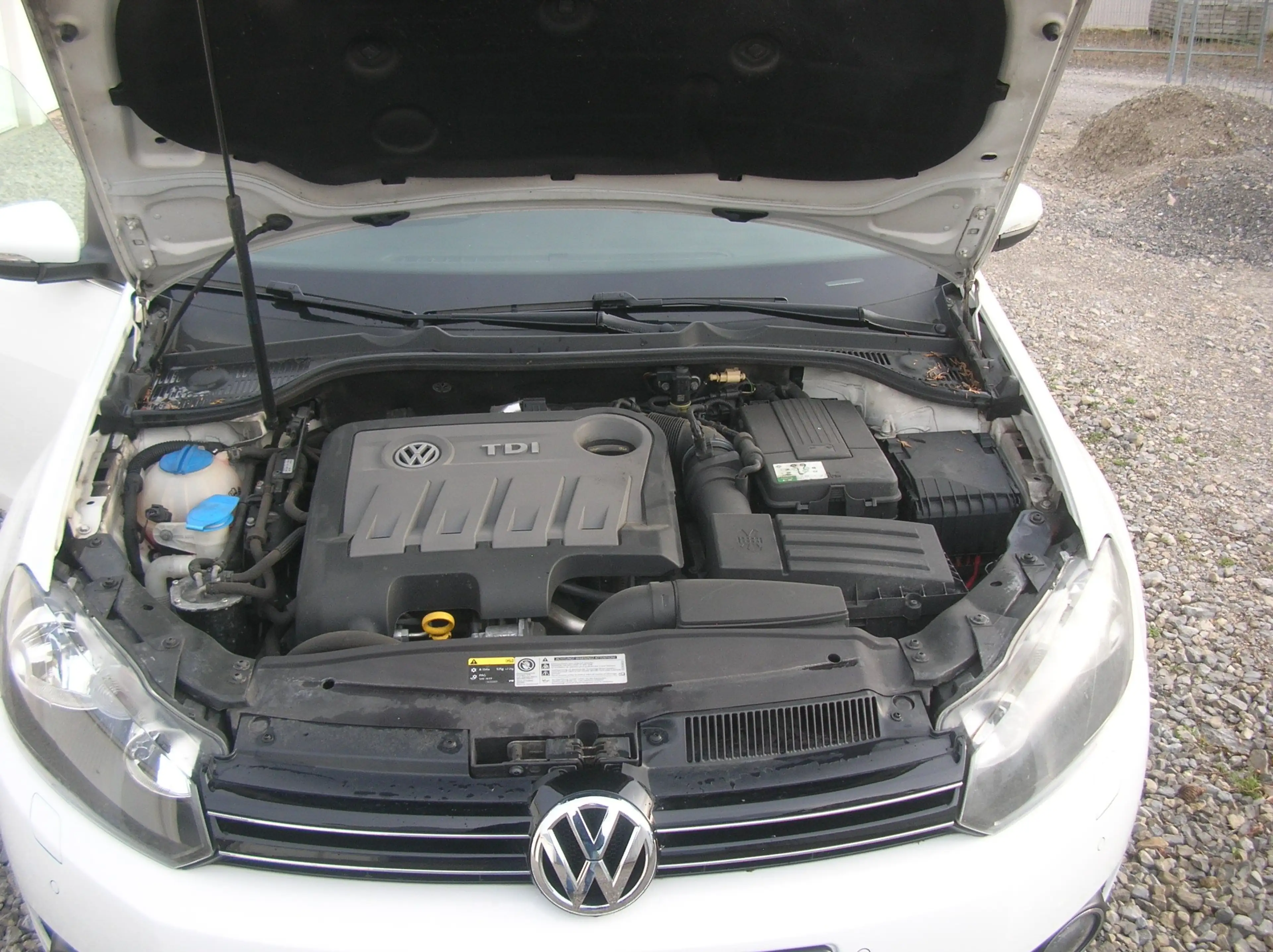 Volkswagen Golf Cabriolet 2.0 TDI Cup BMT - Klima - PDC - AHK - 1.Hand ... — photo 11