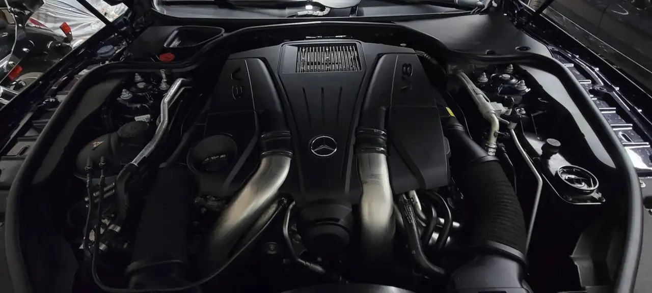 Mercedes-Benz SL снимка Mercedes-Benz SL