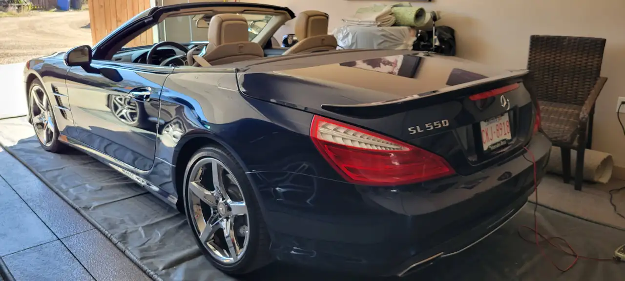 Mercedes-Benz SL снимка Mercedes-Benz SL