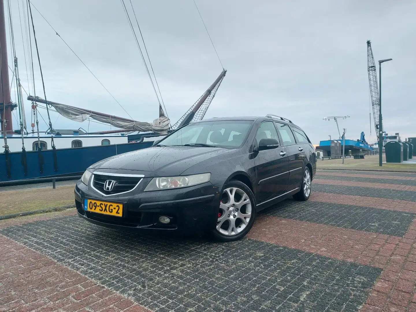 Honda Accord 2.0i Comfort Zwart - 1