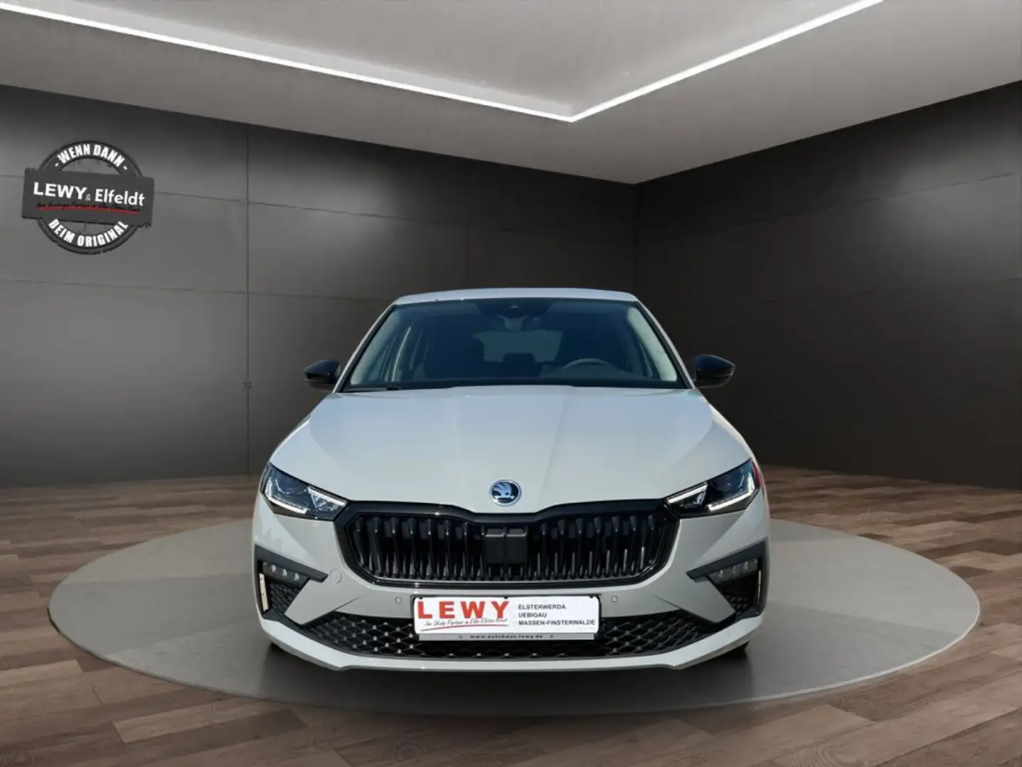 Skoda Scala 1.0 TSI DSG Drive*Parklenkassist*Kessy* Grau - 2