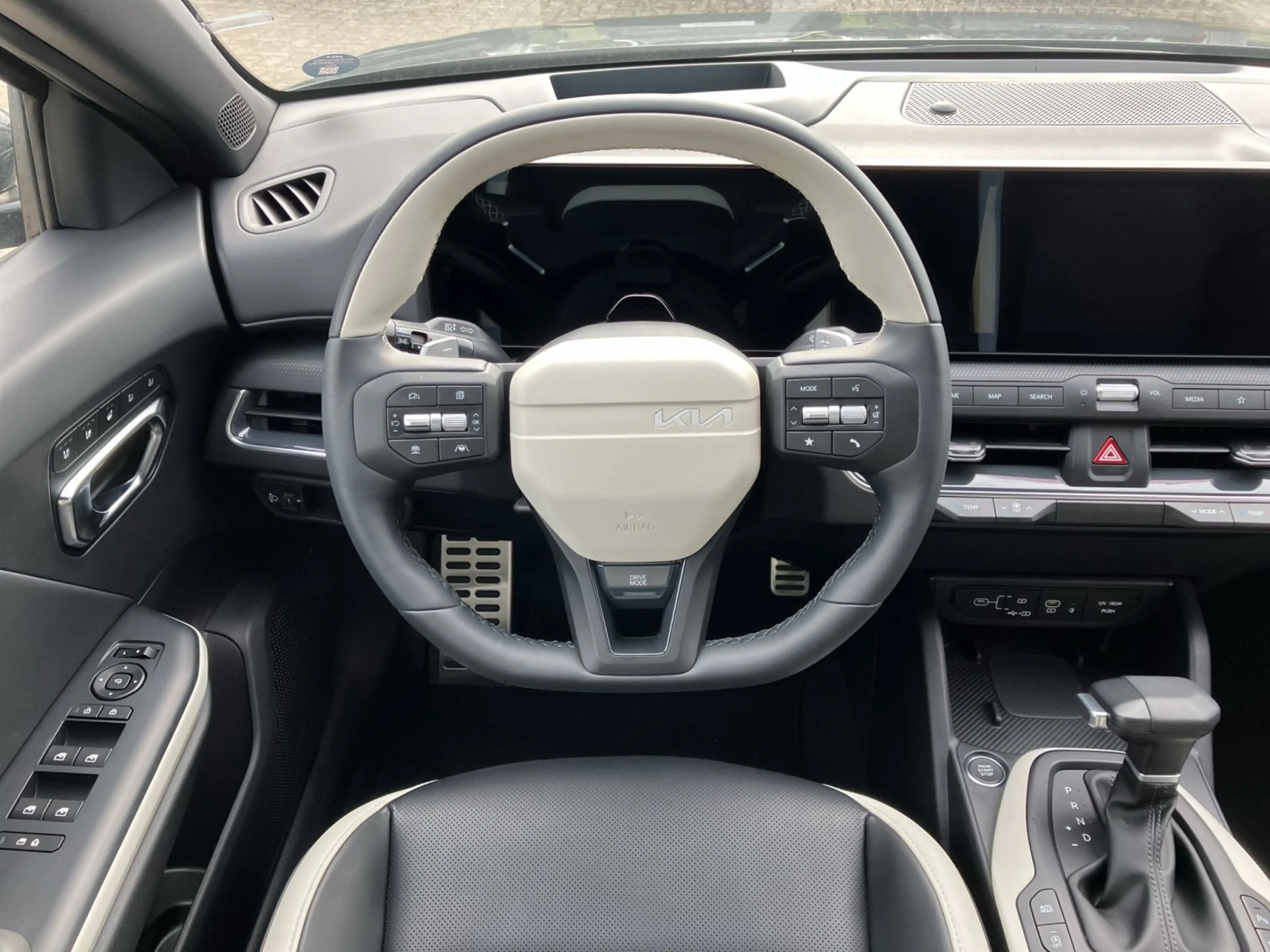 Kia K4 SW 1.6T DCT GT-Line P5+P6+P7+P8 — photo 11
