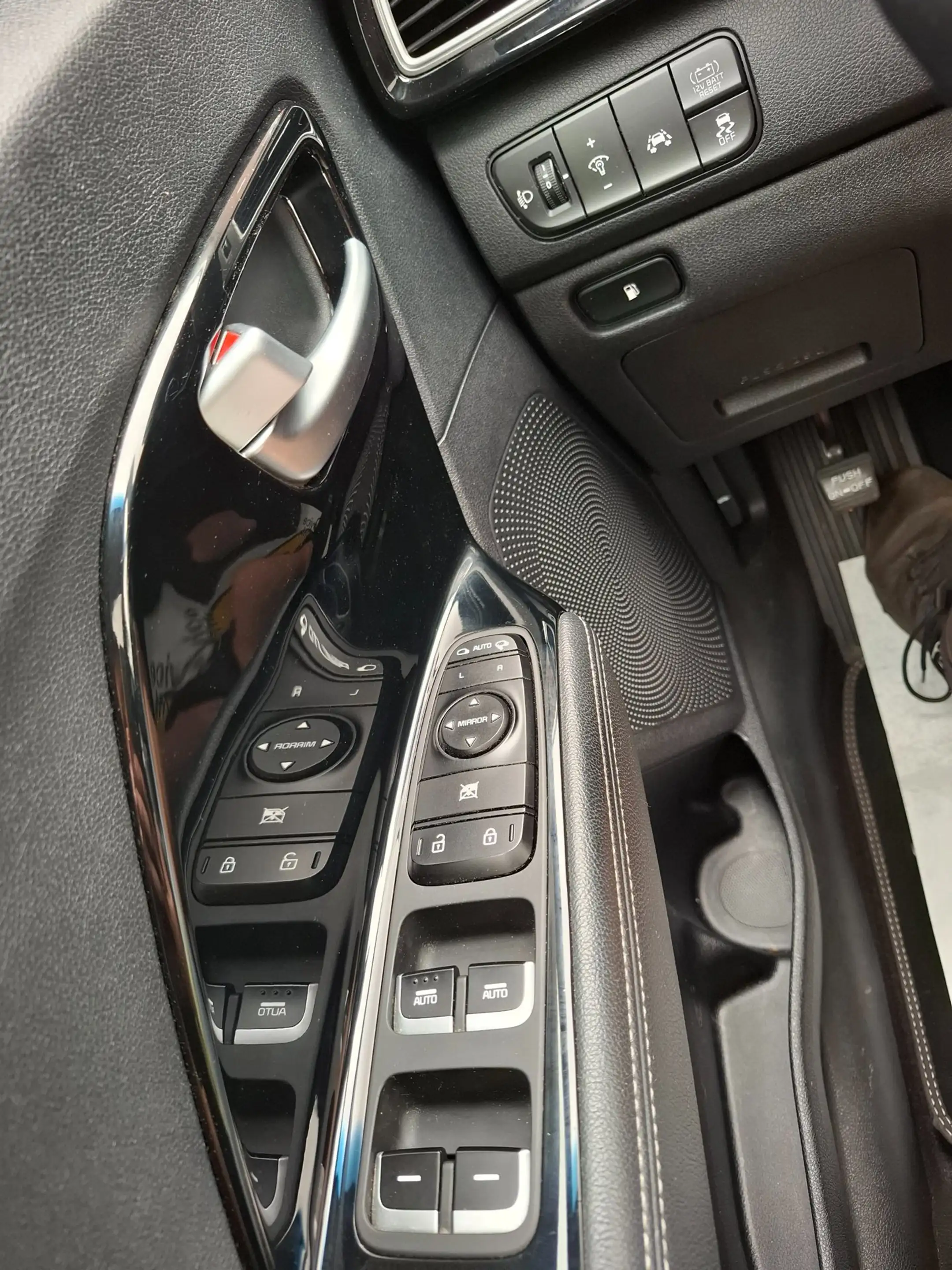 Kia Niro 1.6 GDi Hybrid Edition. Dealer onderhouden. O.a. s — photo 16