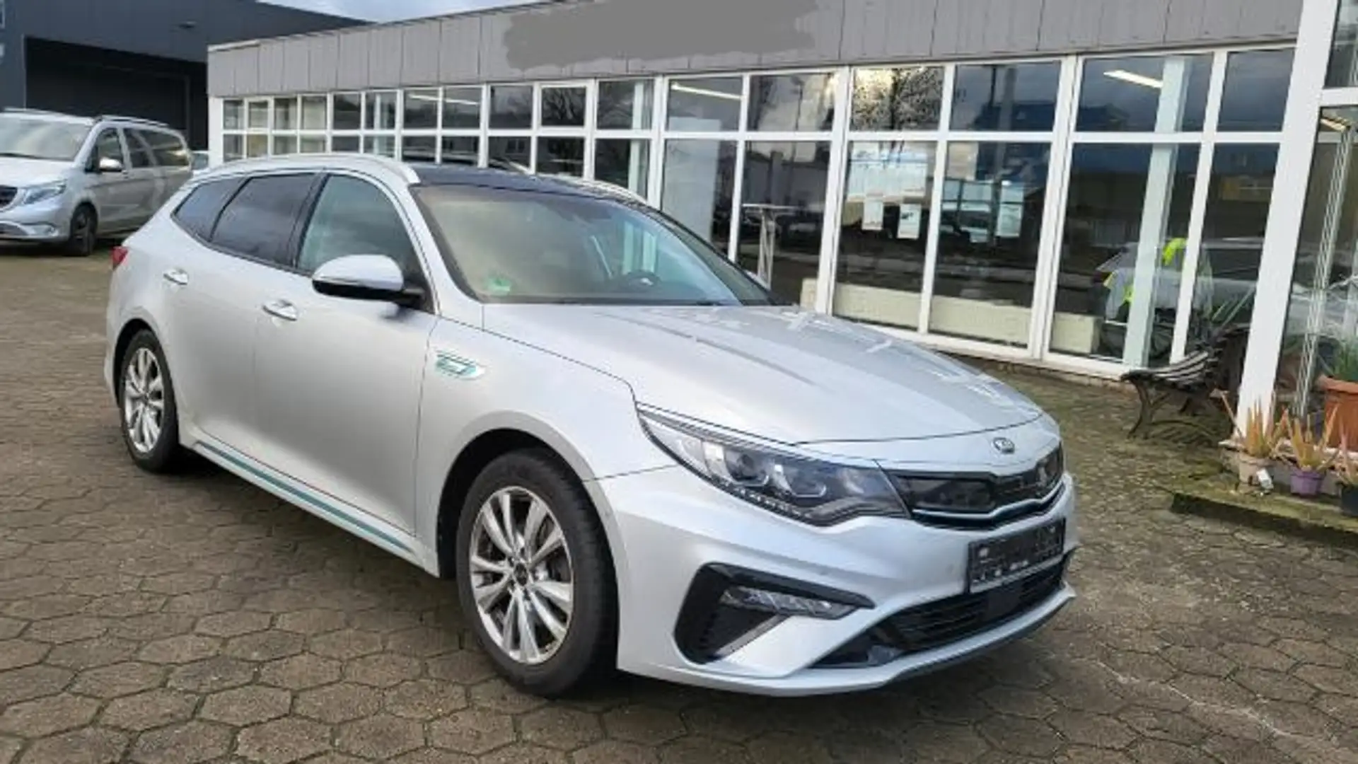 Kia Optima 2.0 Hybrid Spirit PHEV (EURO 6d-TEMP) Plateado - 1