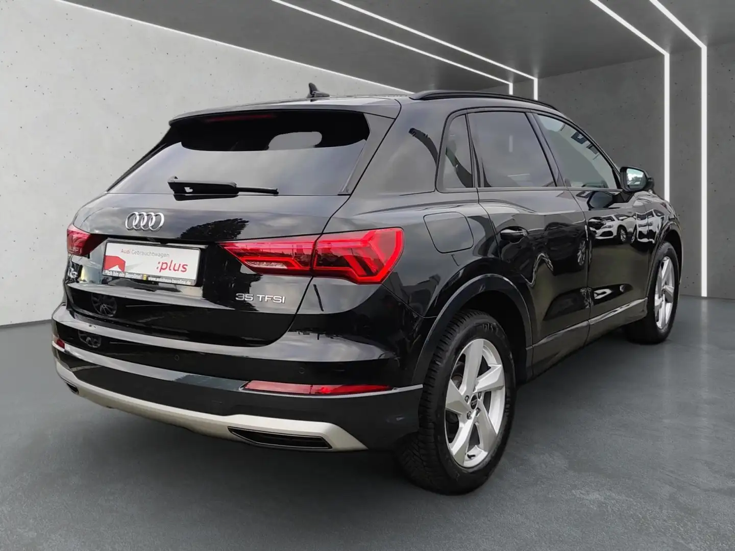 Audi Q3 35 TFSI Adv. S tronic *ACC*NAV+*LED*R-CAM* Schwarz - 2