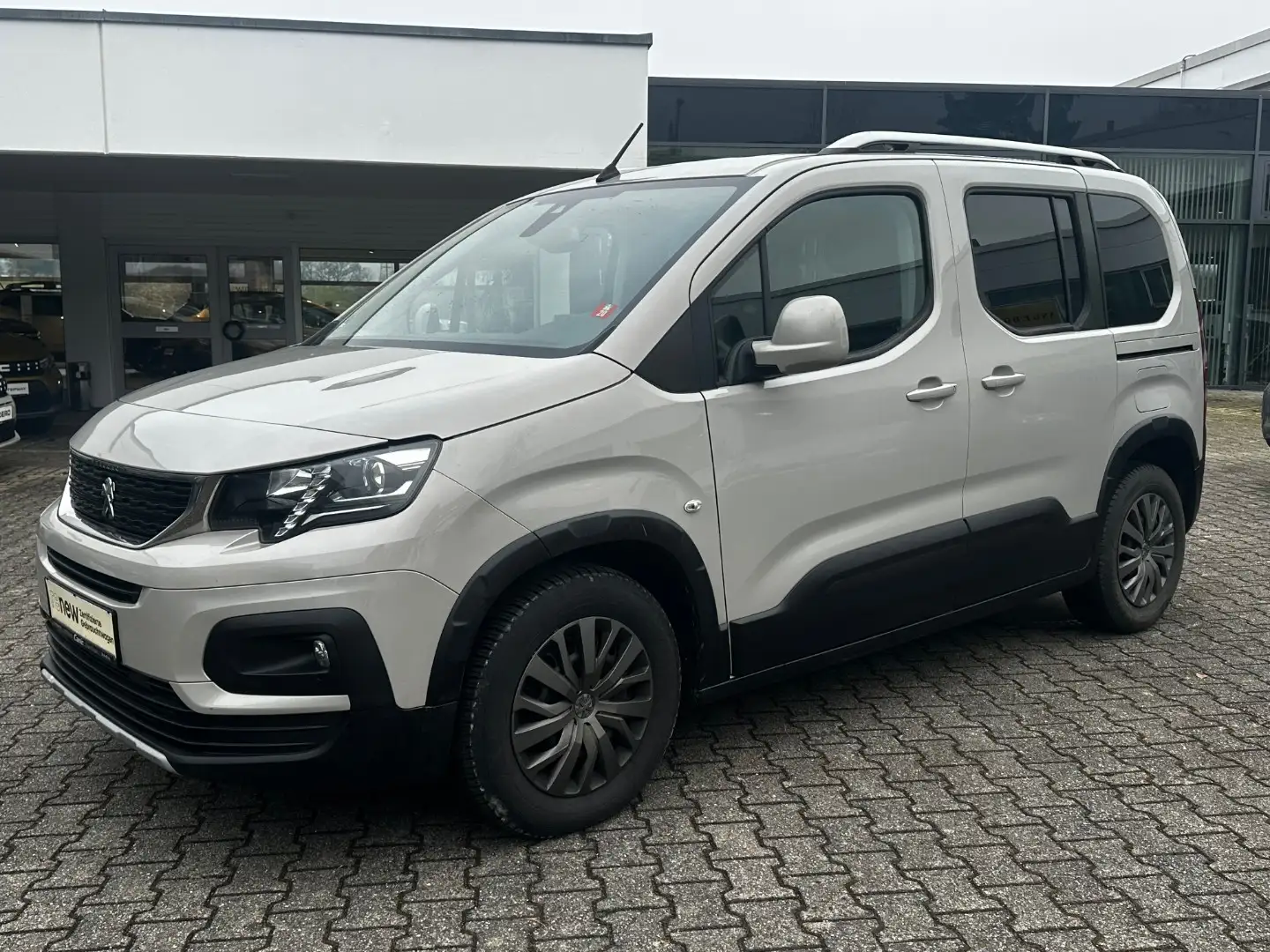 Peugeot Rifter 1.2 PureTech 110 Allure L1 S&S Gris - 1