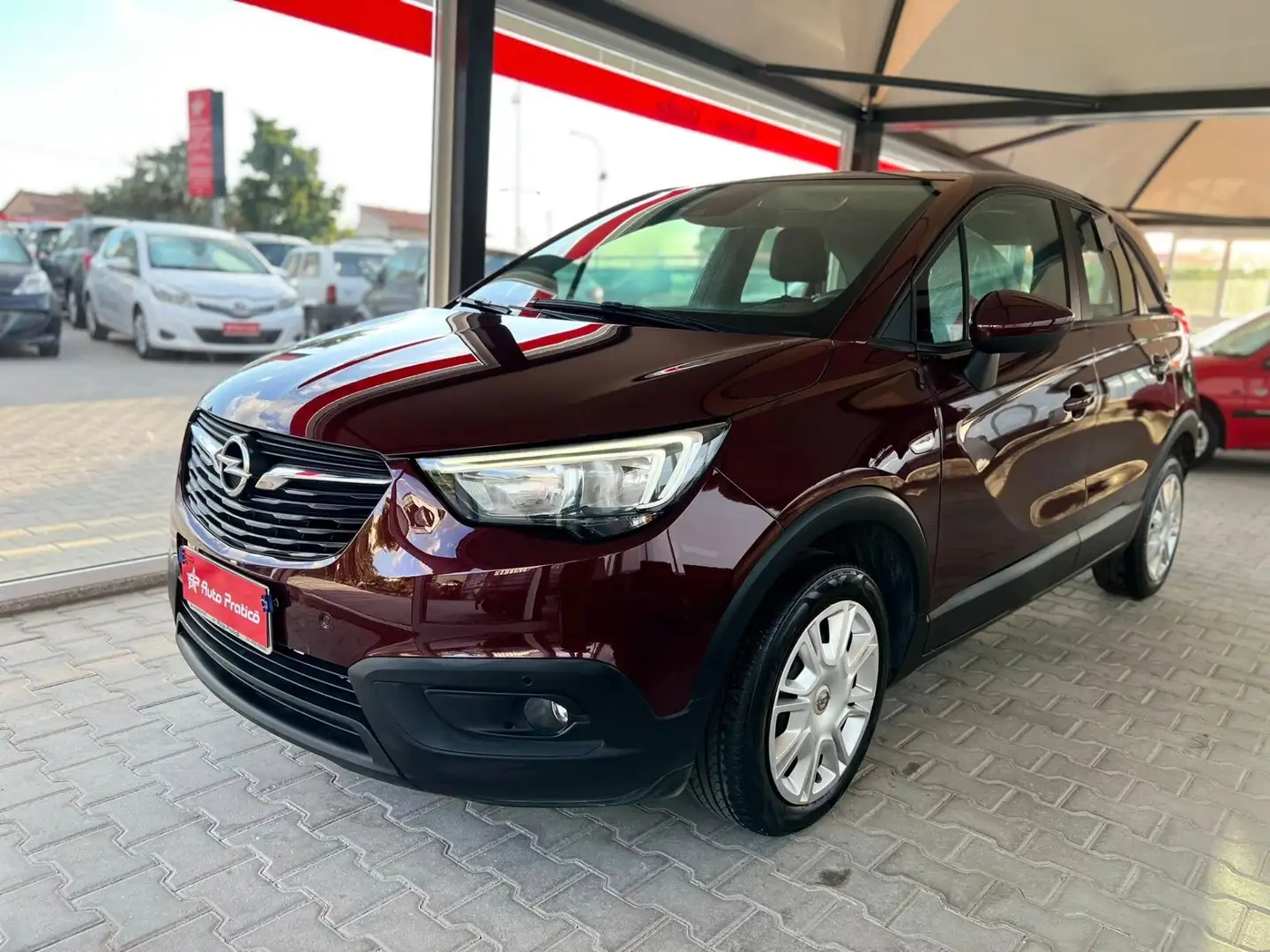 Opel Crossland Crossland X 1.5 ECOTEC D 102 CV Start&Stop Innovat Rouge - 1