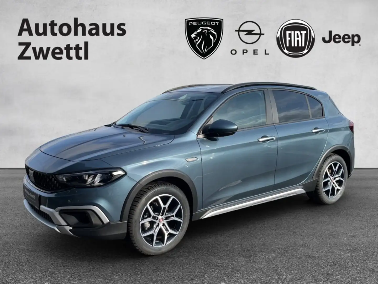 Fiat Tipo Hatchback CROSS HYBRID 130 DCT7 Blau - 1