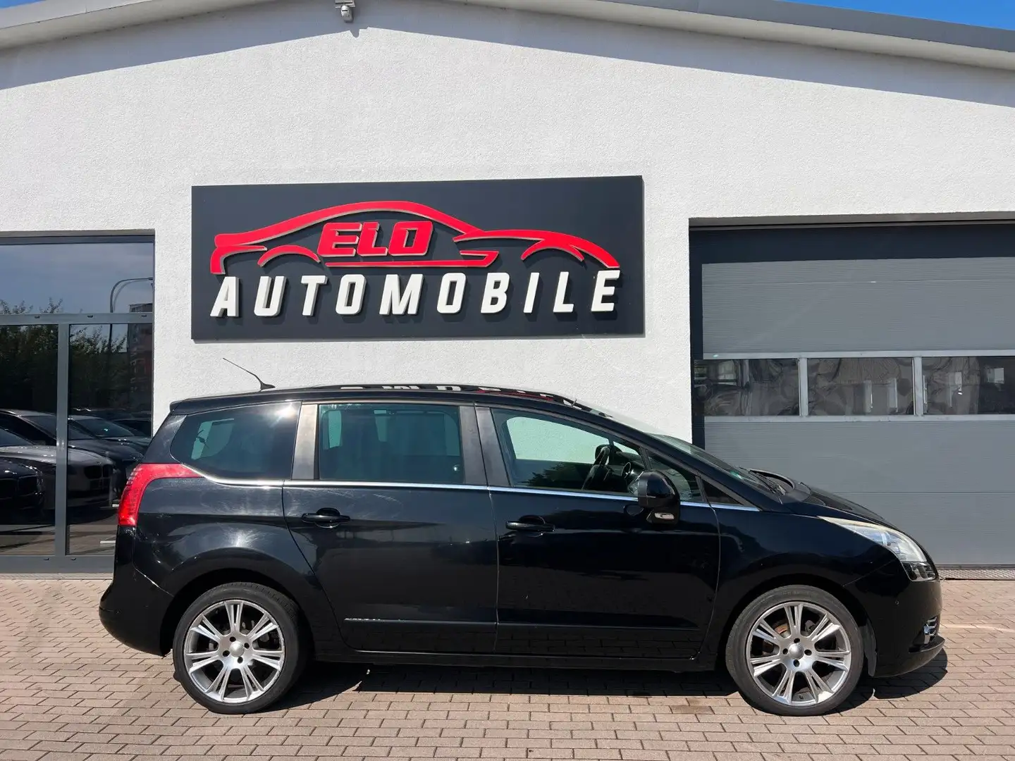 Peugeot 5008 Business-Line*Head-Up*7-Sitzer*Navi*PDC* - 2
