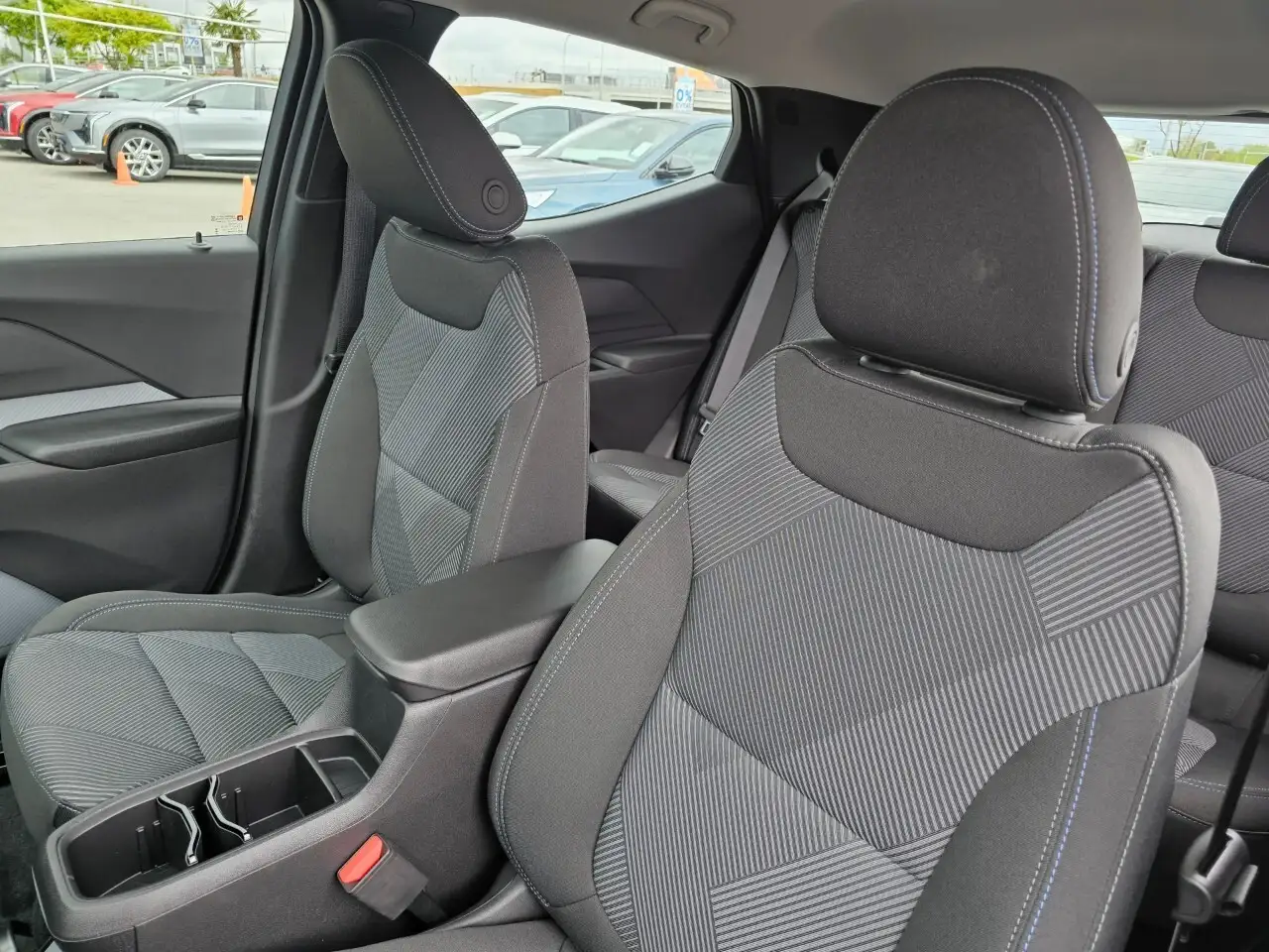 Chevrolet Bolt снимка Chevrolet Bolt