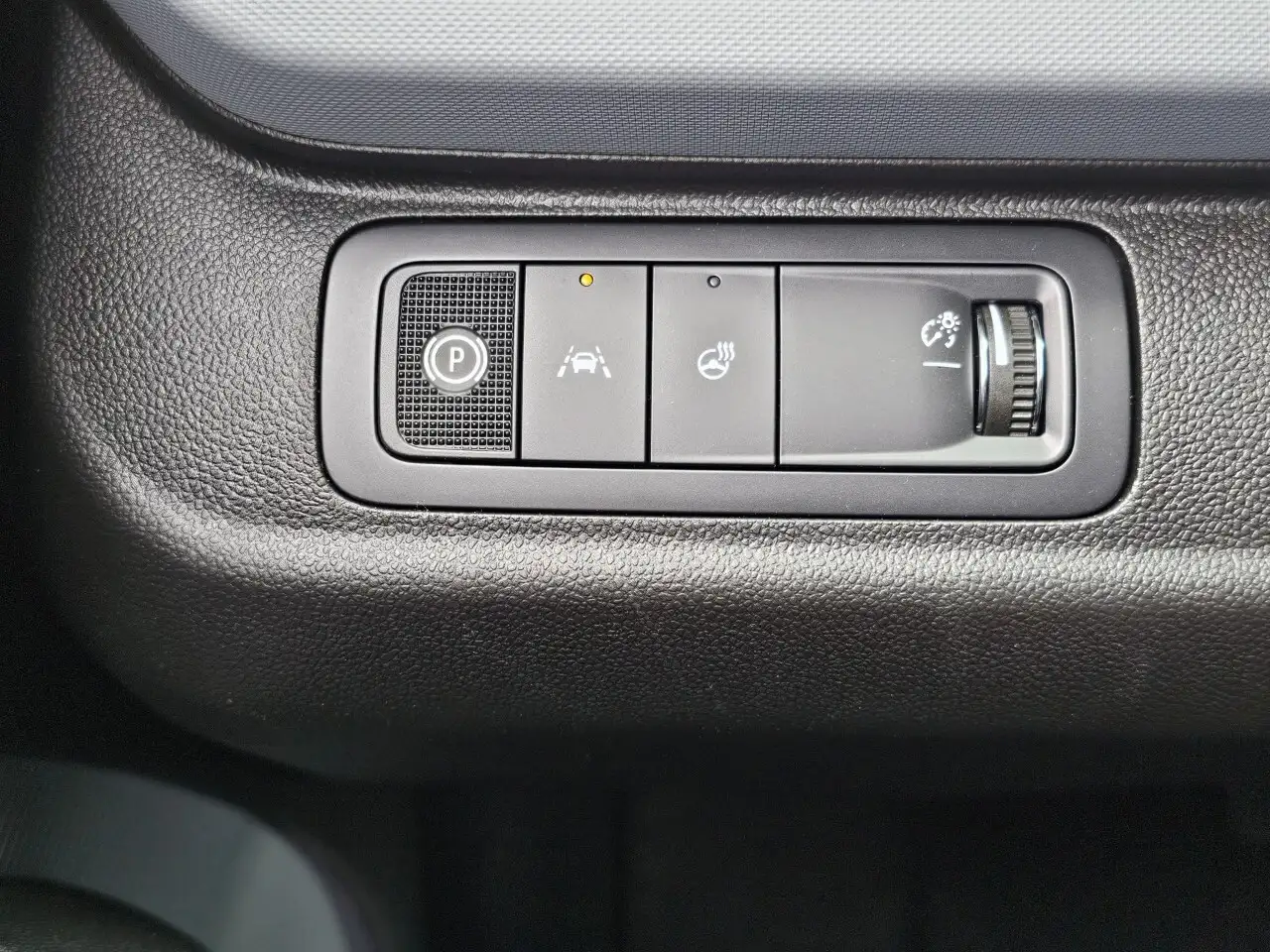 Chevrolet Bolt снимка Chevrolet Bolt